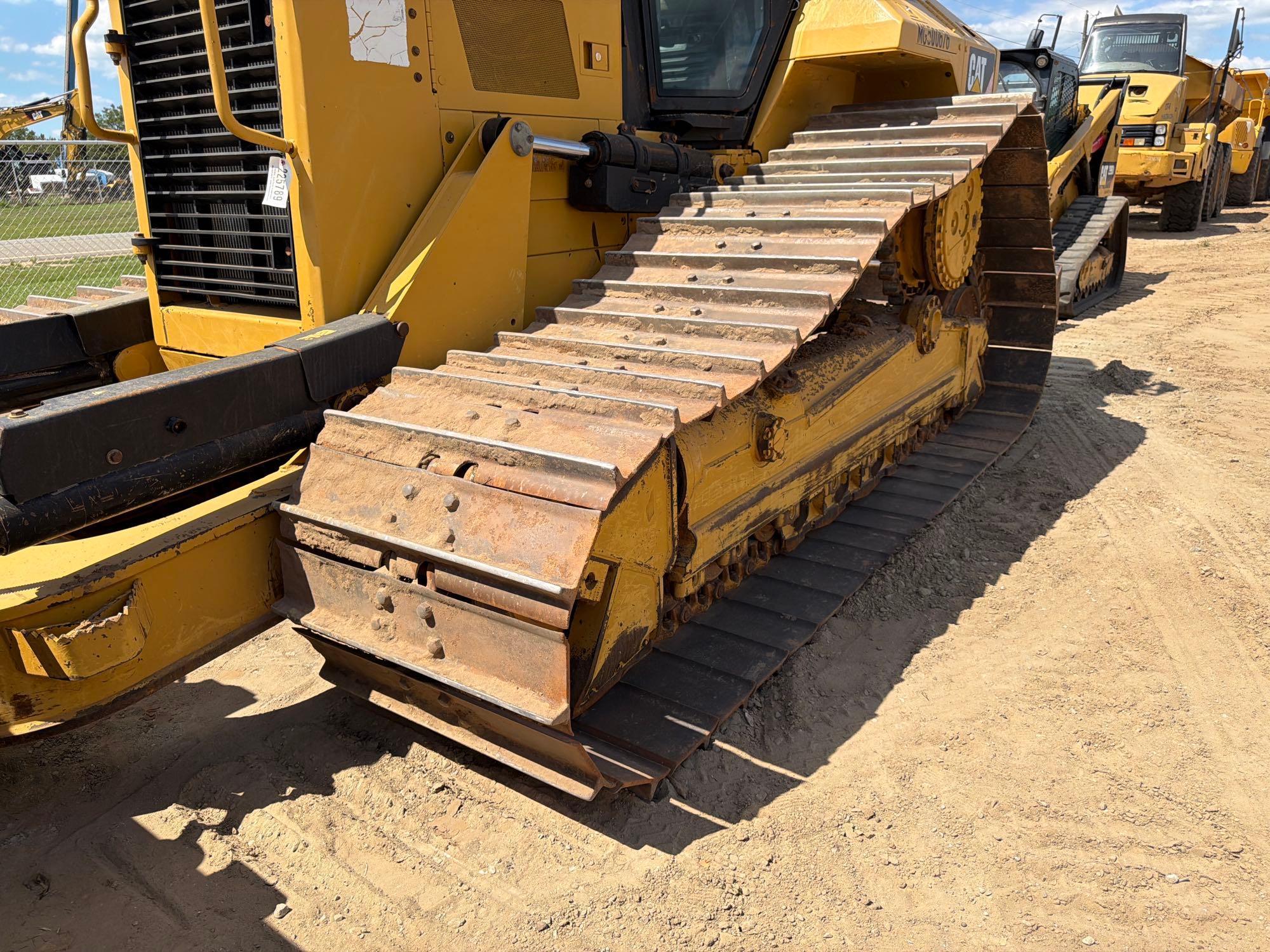 2016 Caterpillar D6N LGP
