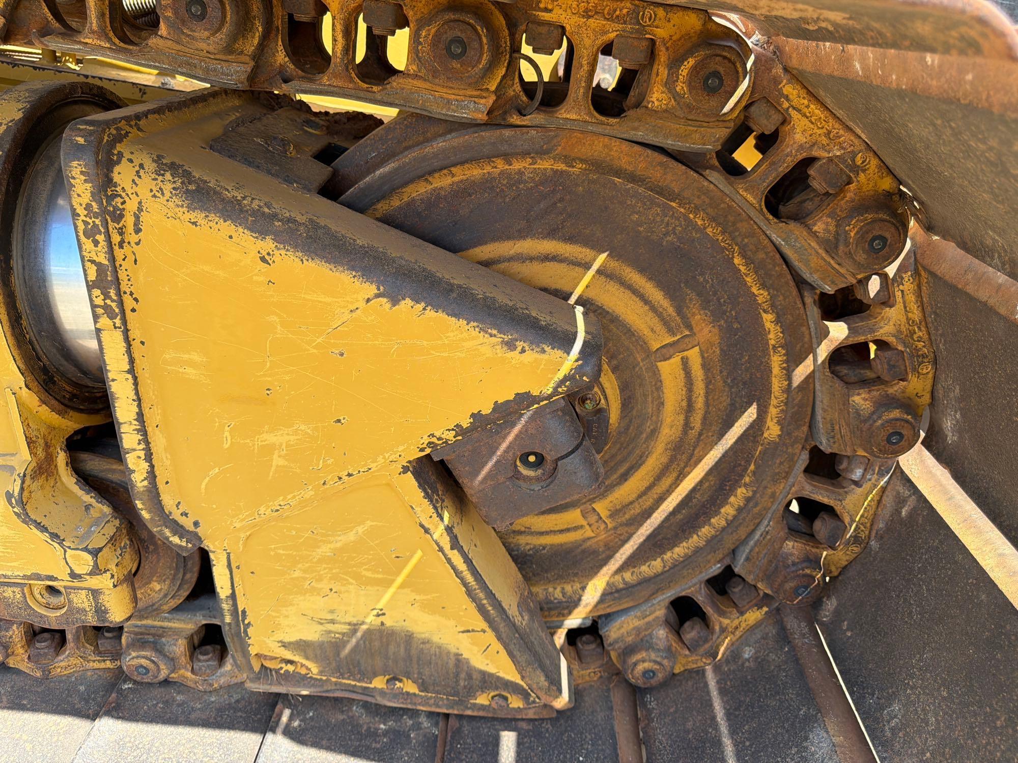2016 Caterpillar D6N LGP