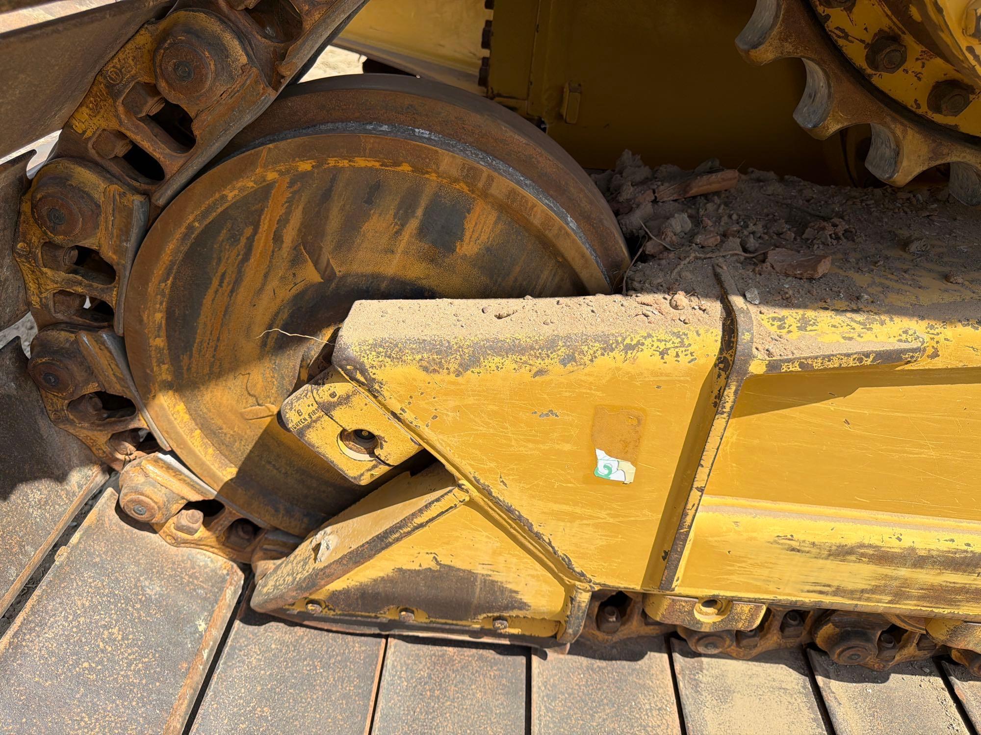 2016 Caterpillar D6N LGP