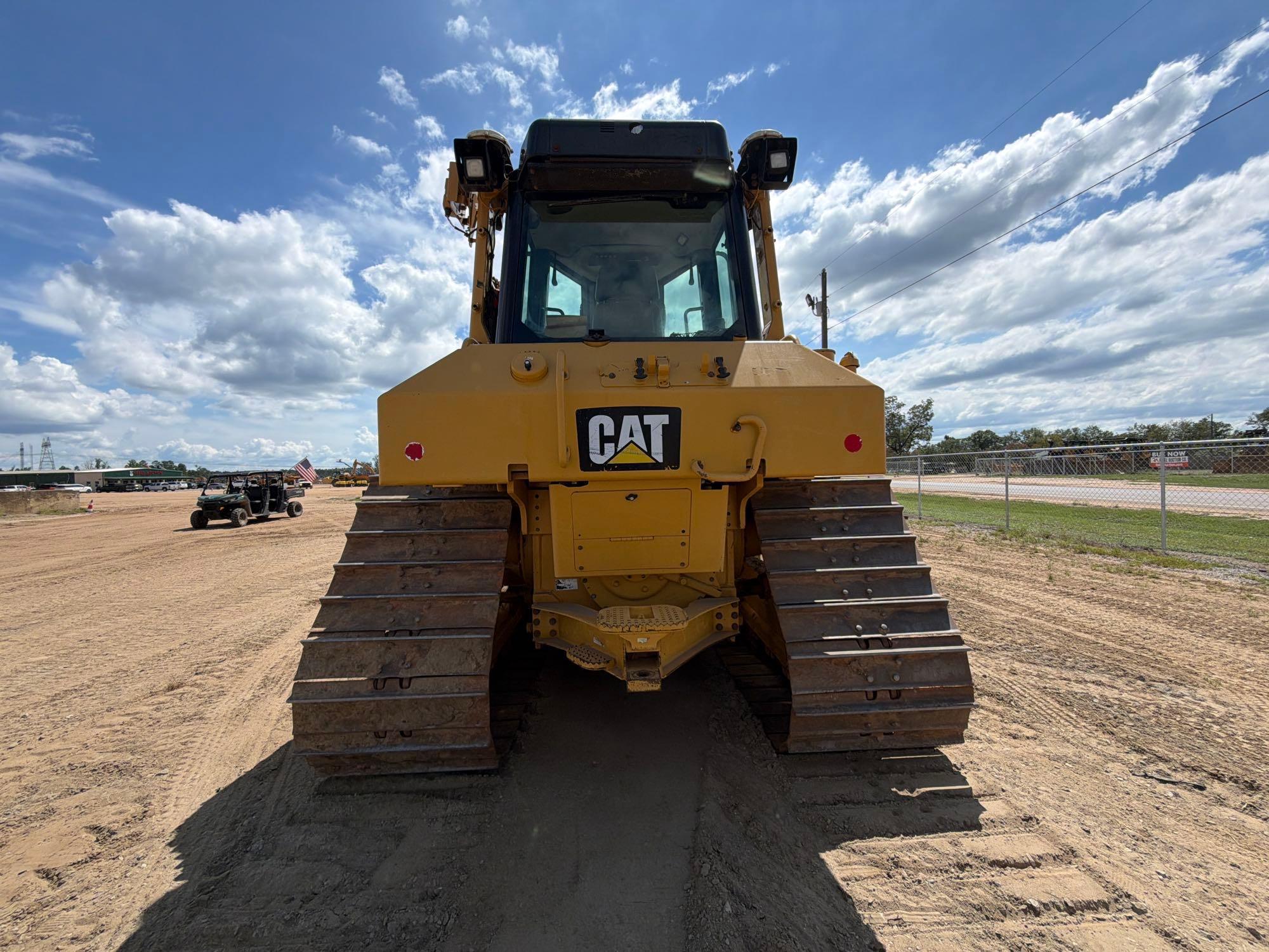2016 Caterpillar D6N LGP
