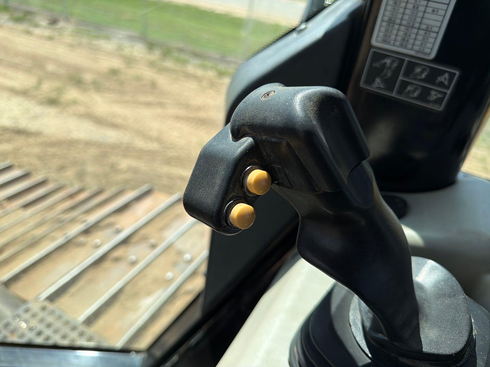 2016 Caterpillar D6N LGP