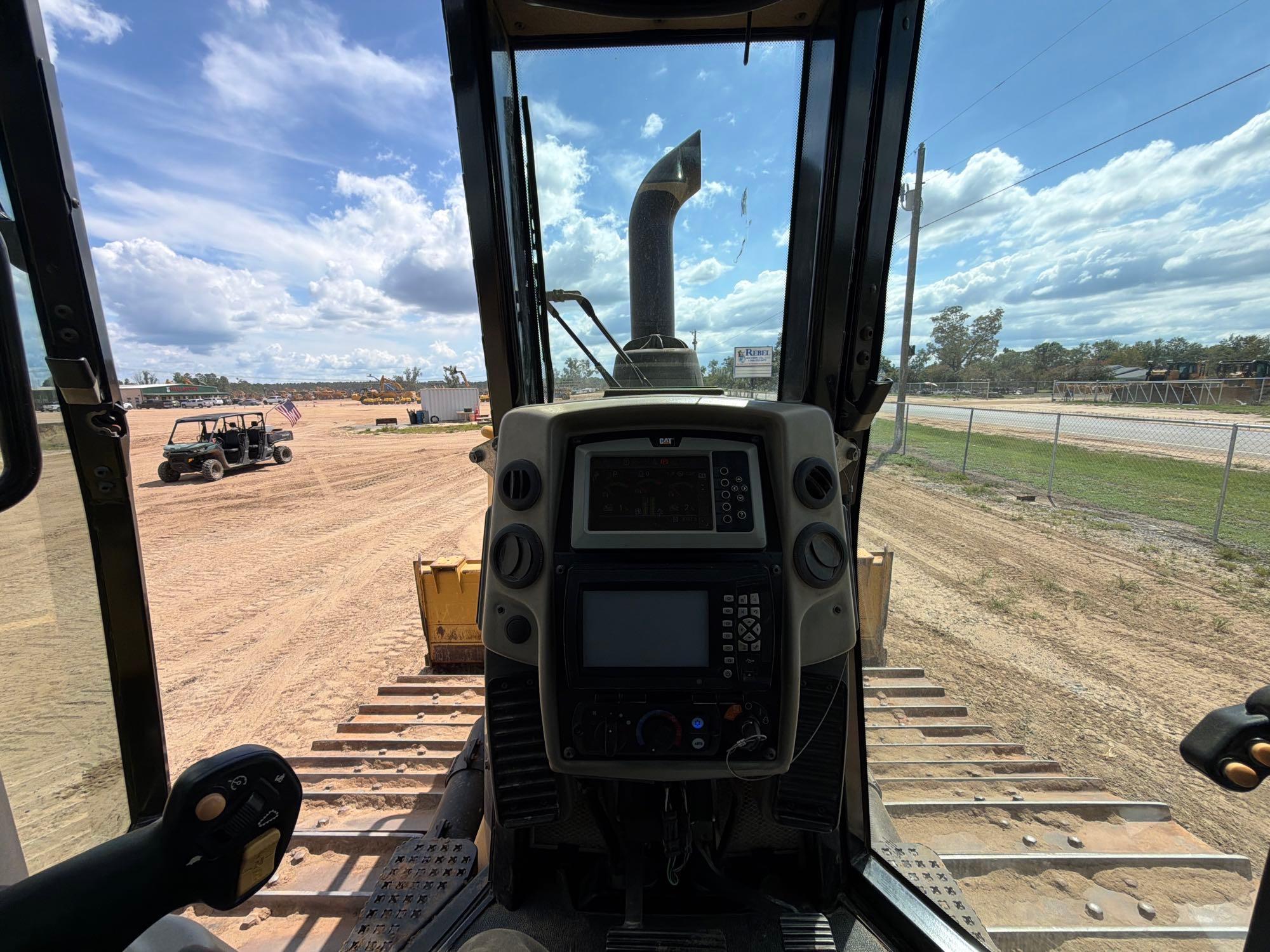 2016 Caterpillar D6N LGP