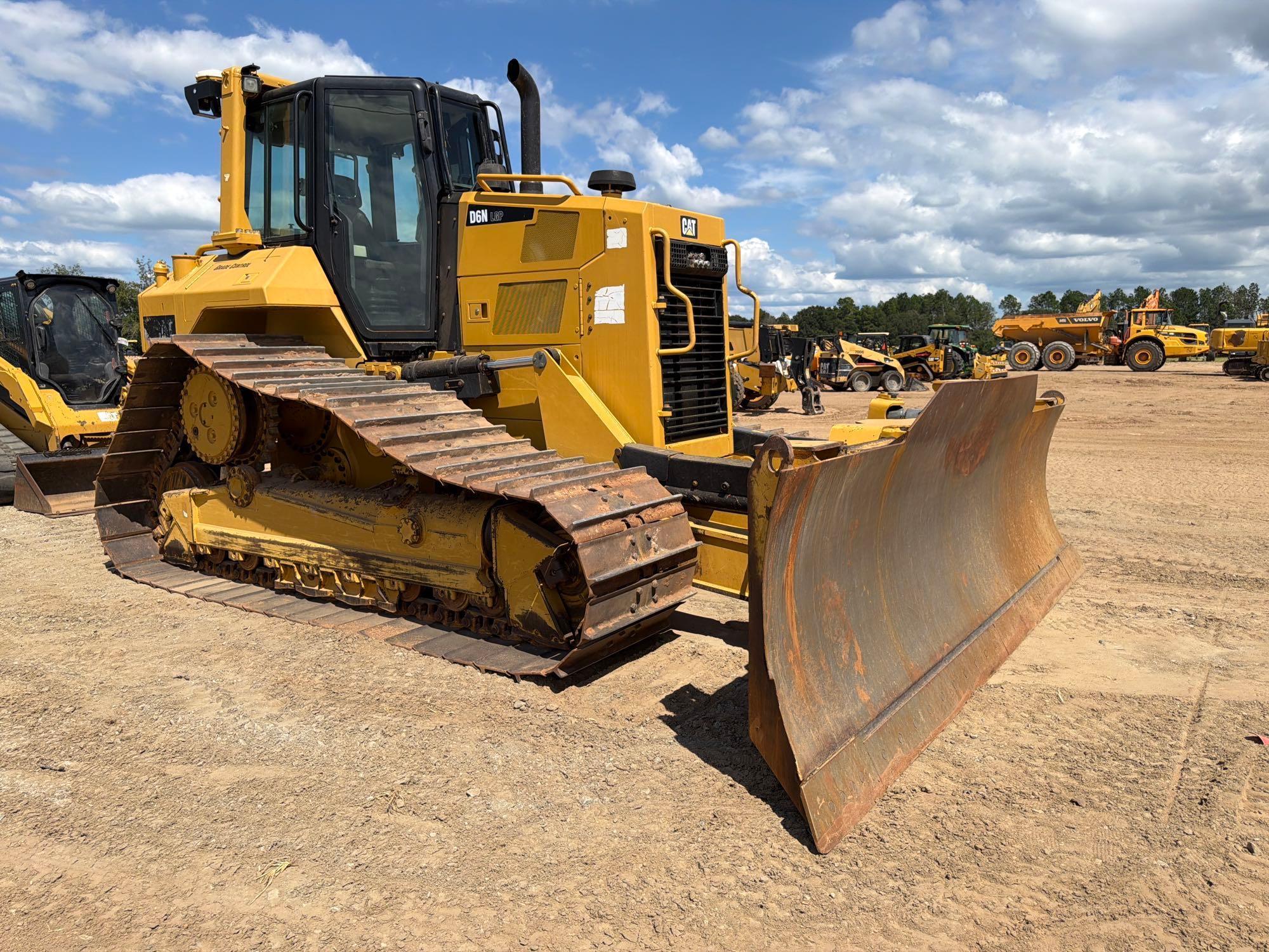 2016 Caterpillar D6N LGP