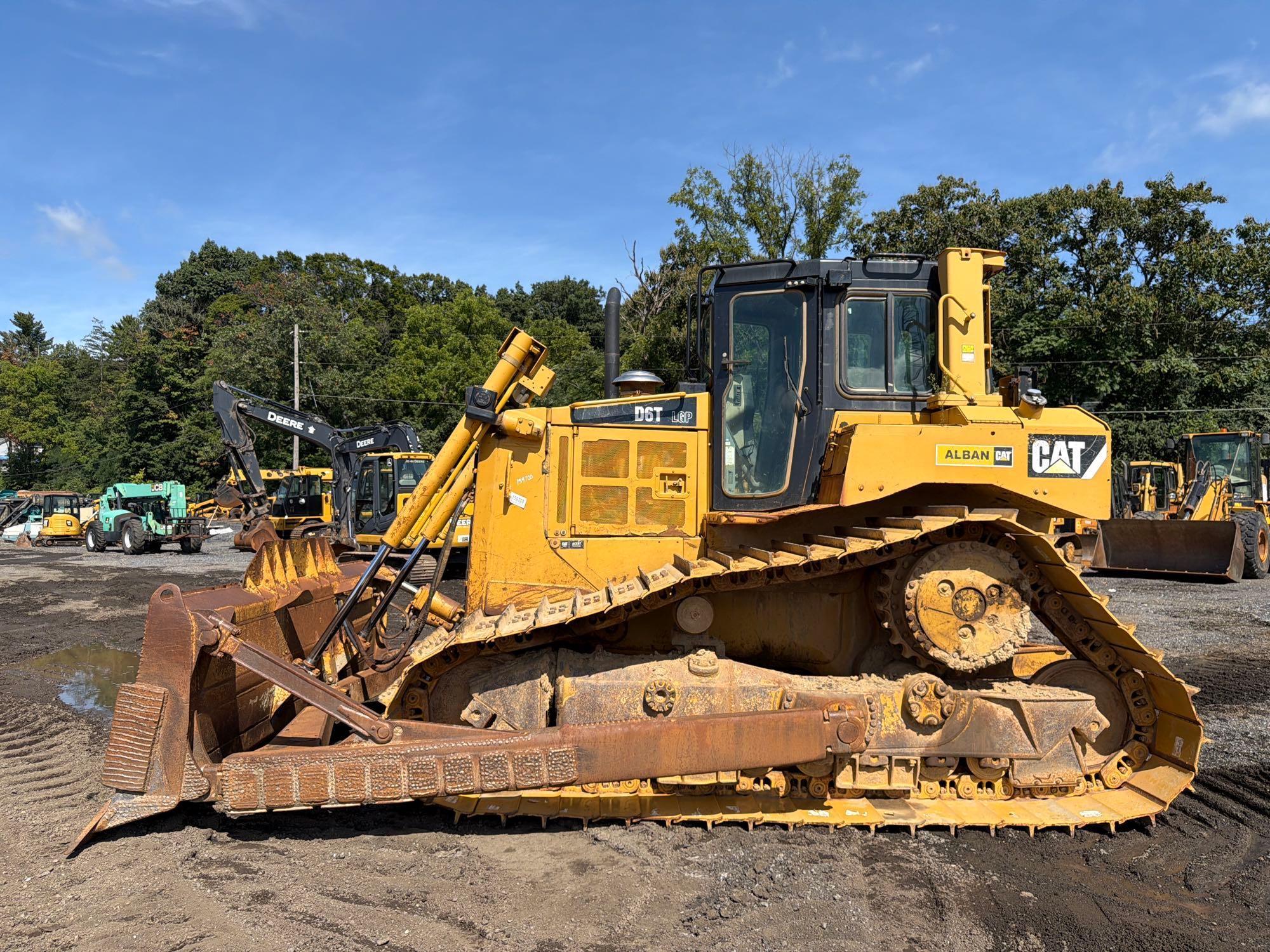 2010 Caterpillar D6T LGP