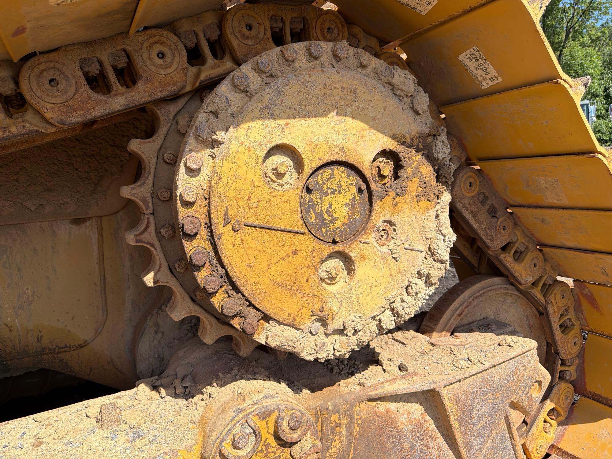 2010 Caterpillar D6T LGP