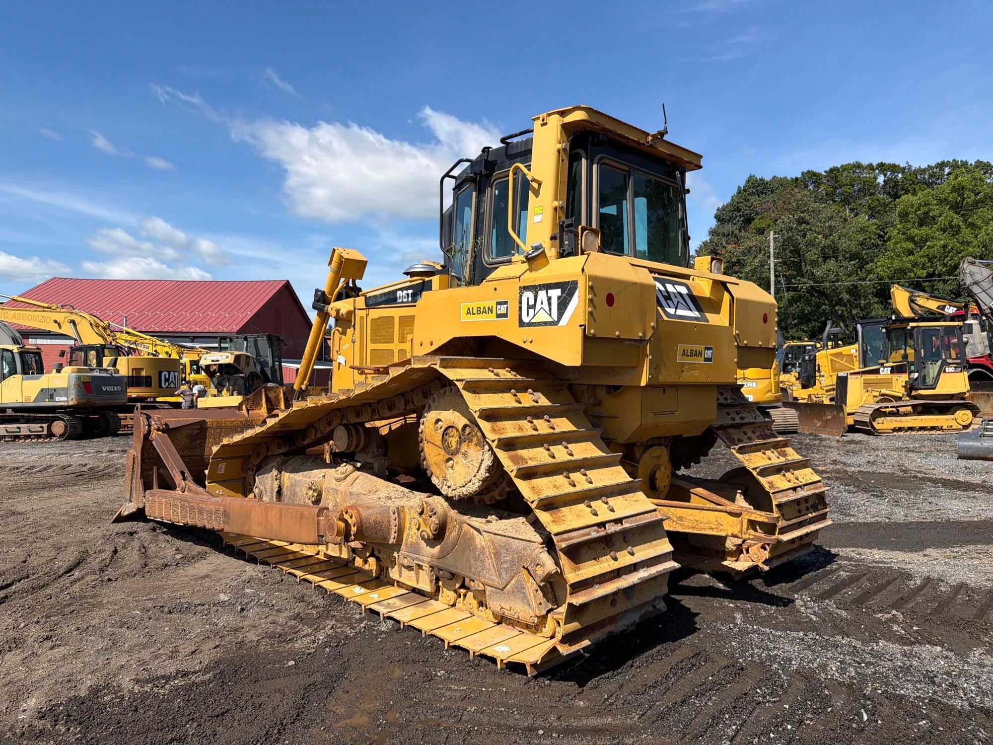 2010 Caterpillar D6T LGP
