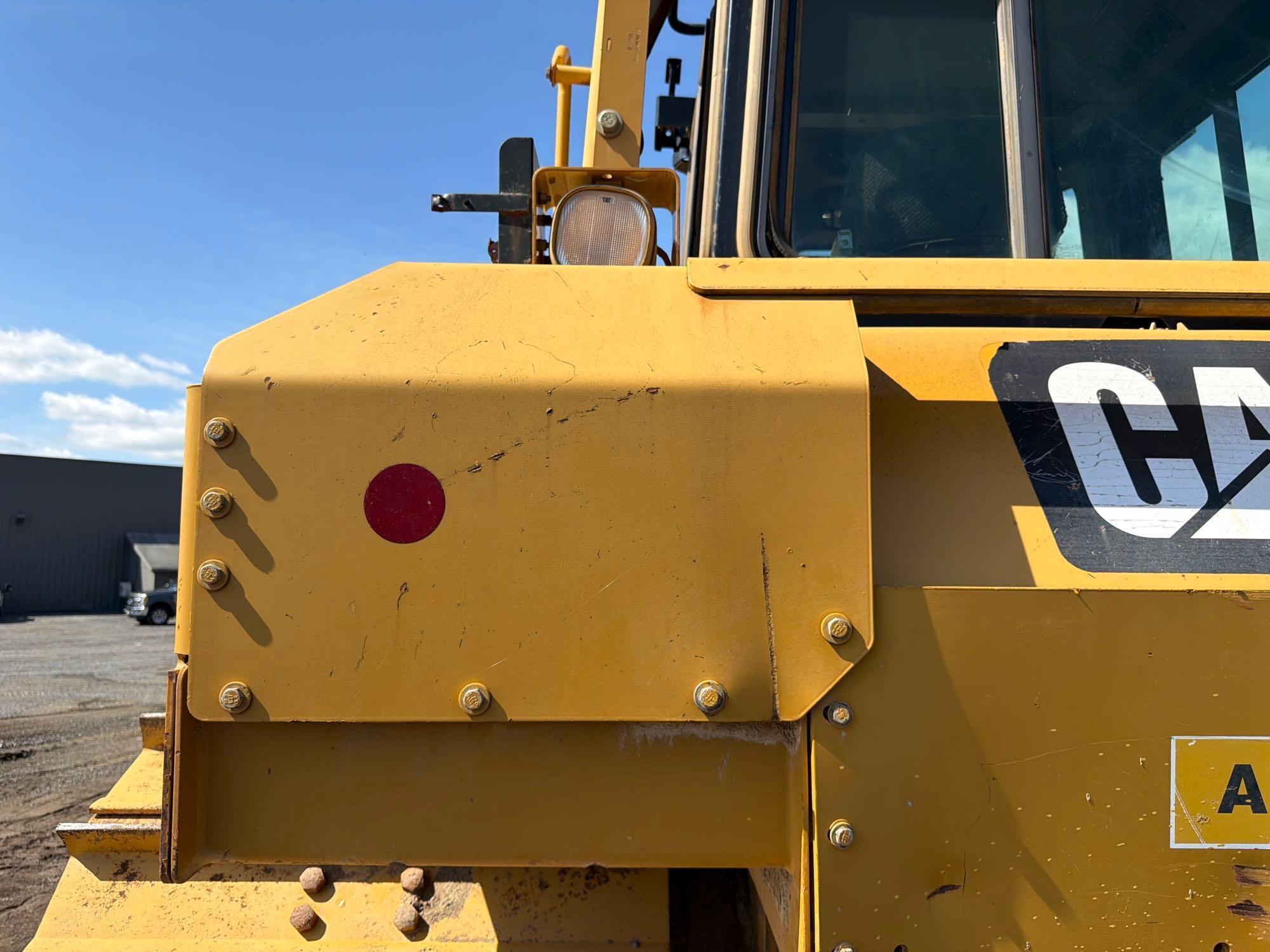 2010 Caterpillar D6T LGP