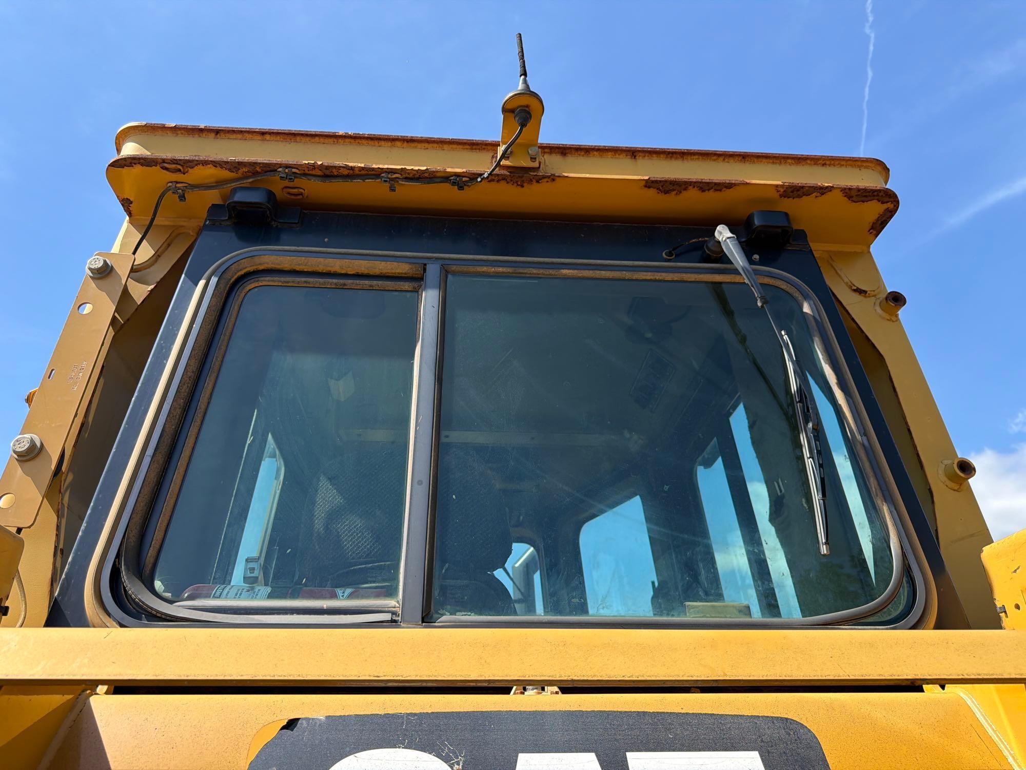 2010 Caterpillar D6T LGP