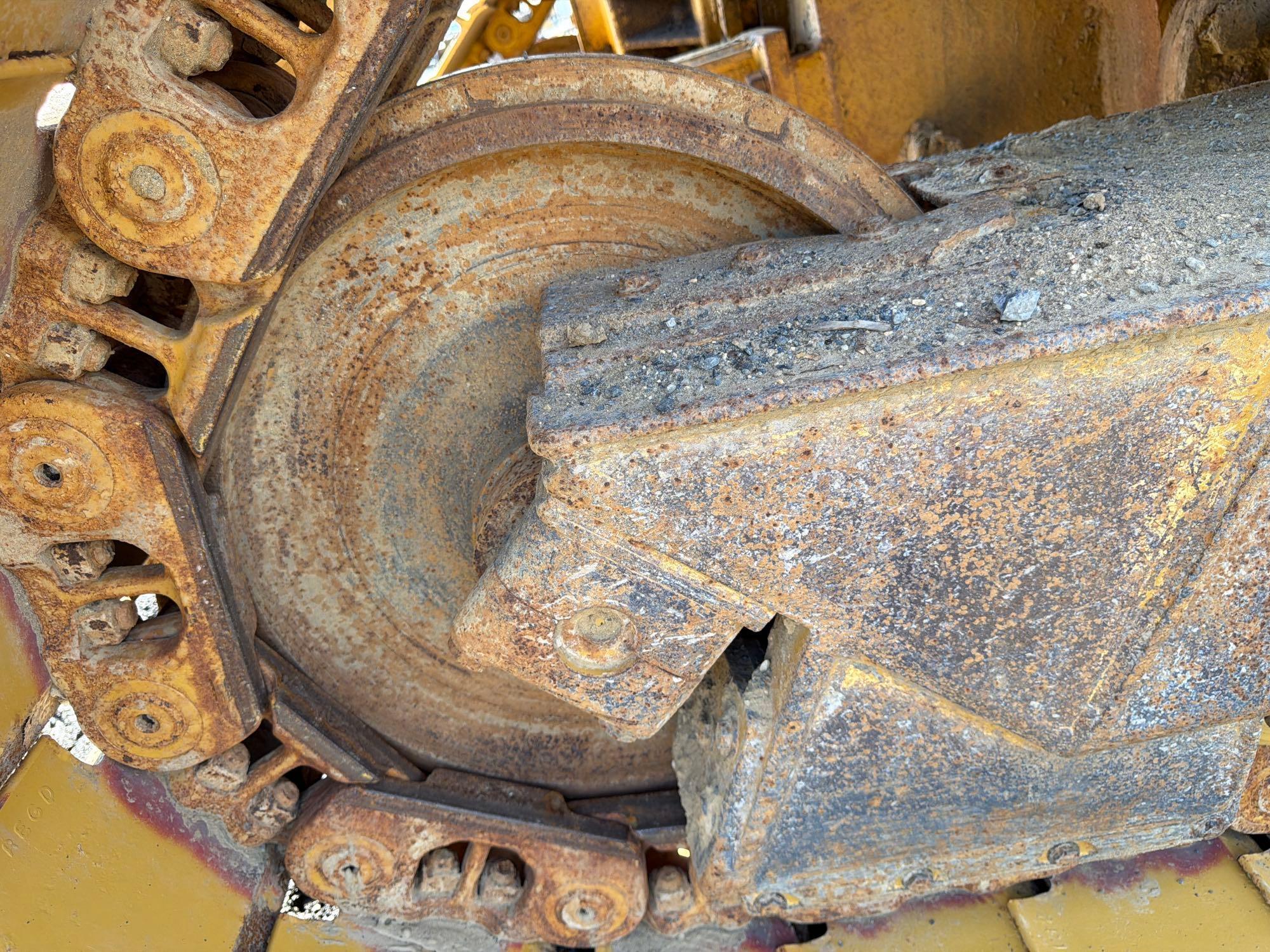 2010 Caterpillar D6T LGP