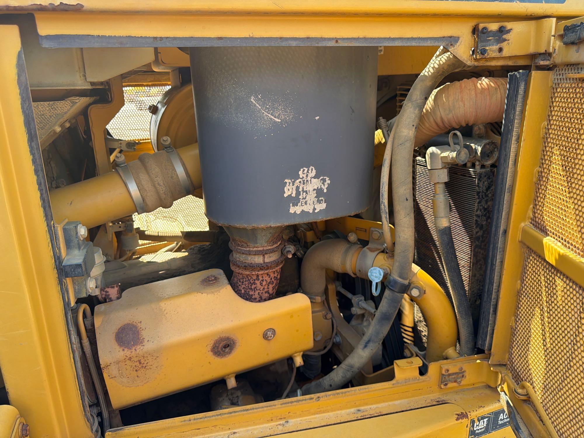 2010 Caterpillar D6T LGP