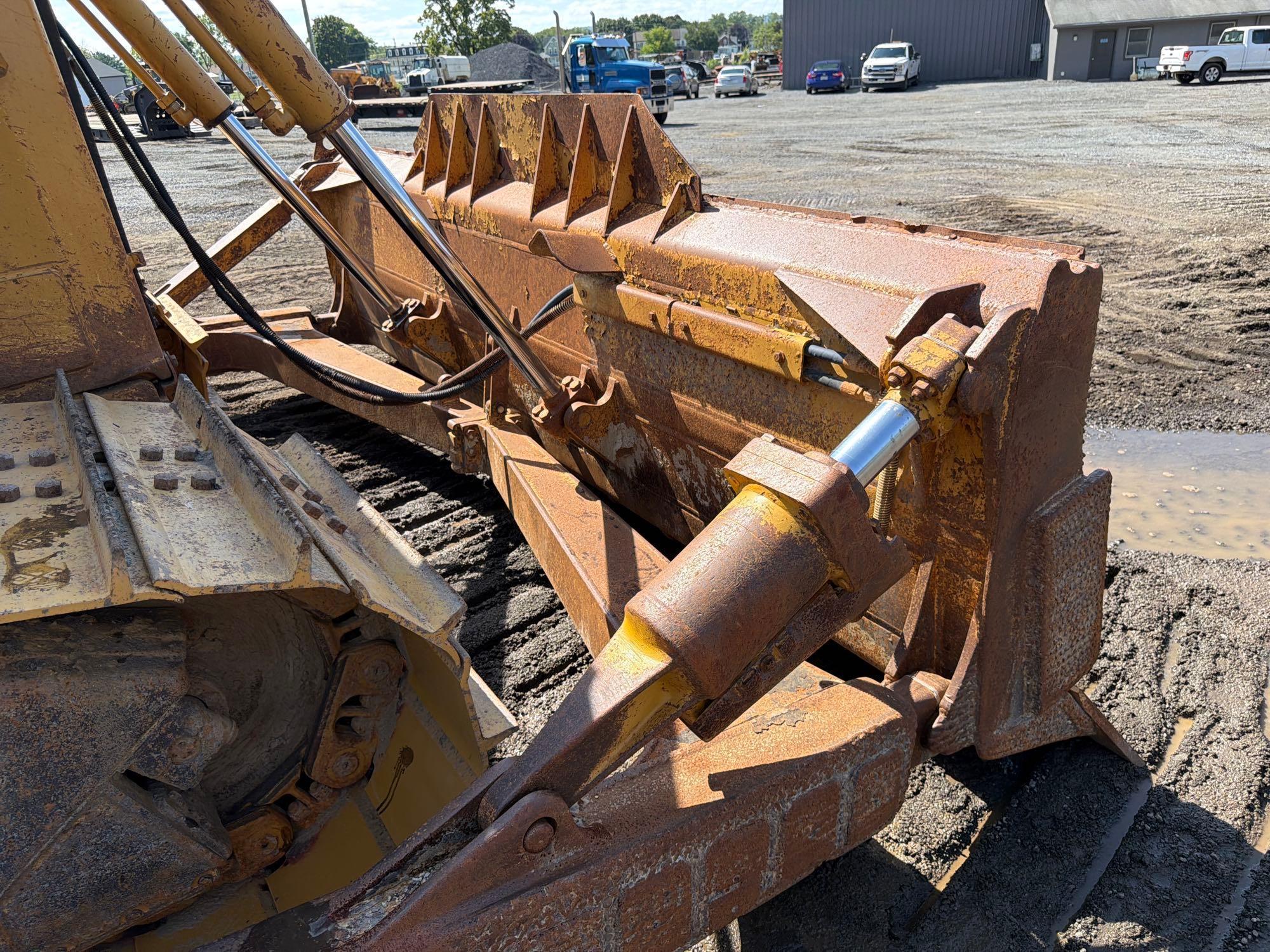 2010 Caterpillar D6T LGP