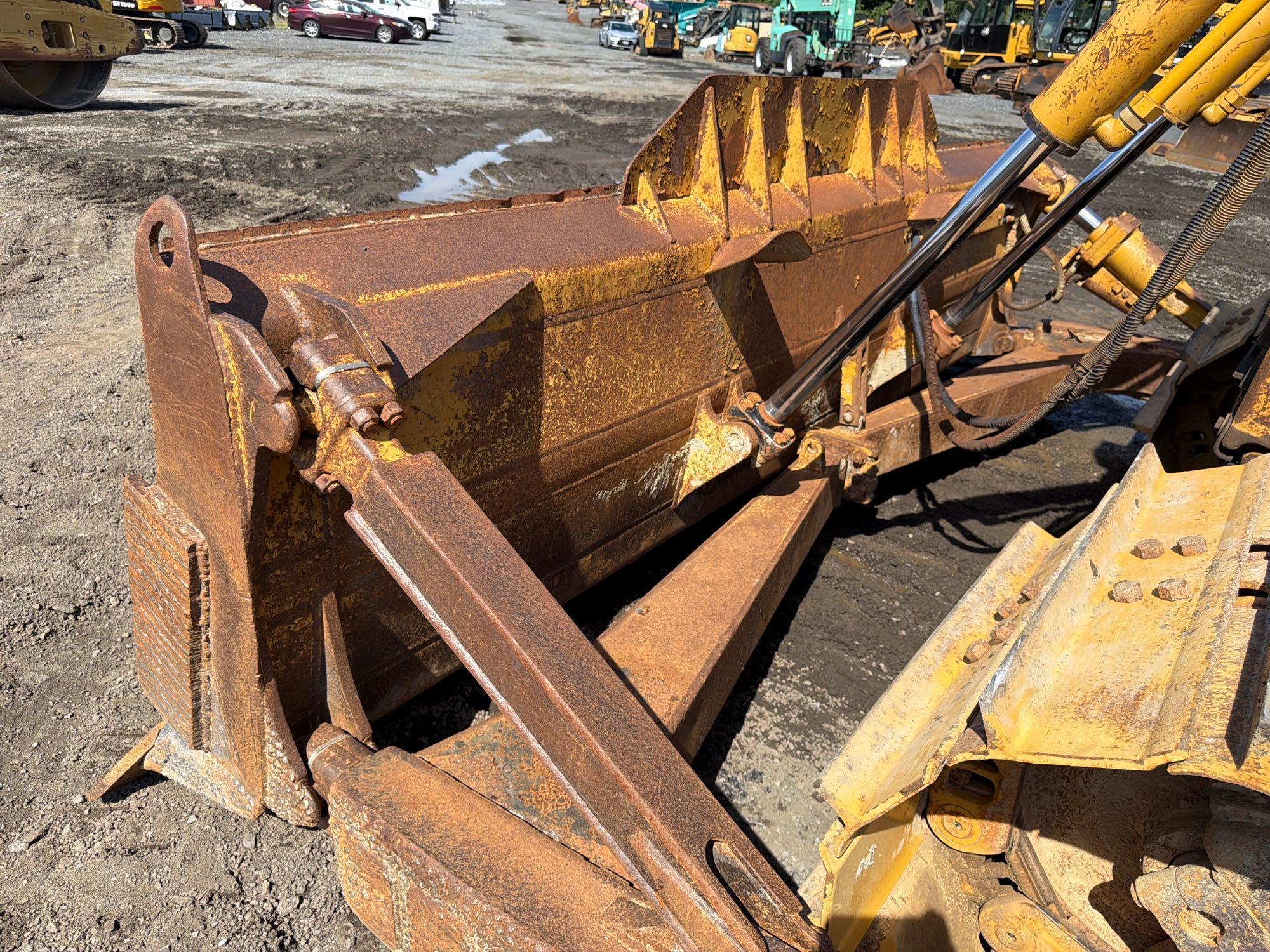 2010 Caterpillar D6T LGP