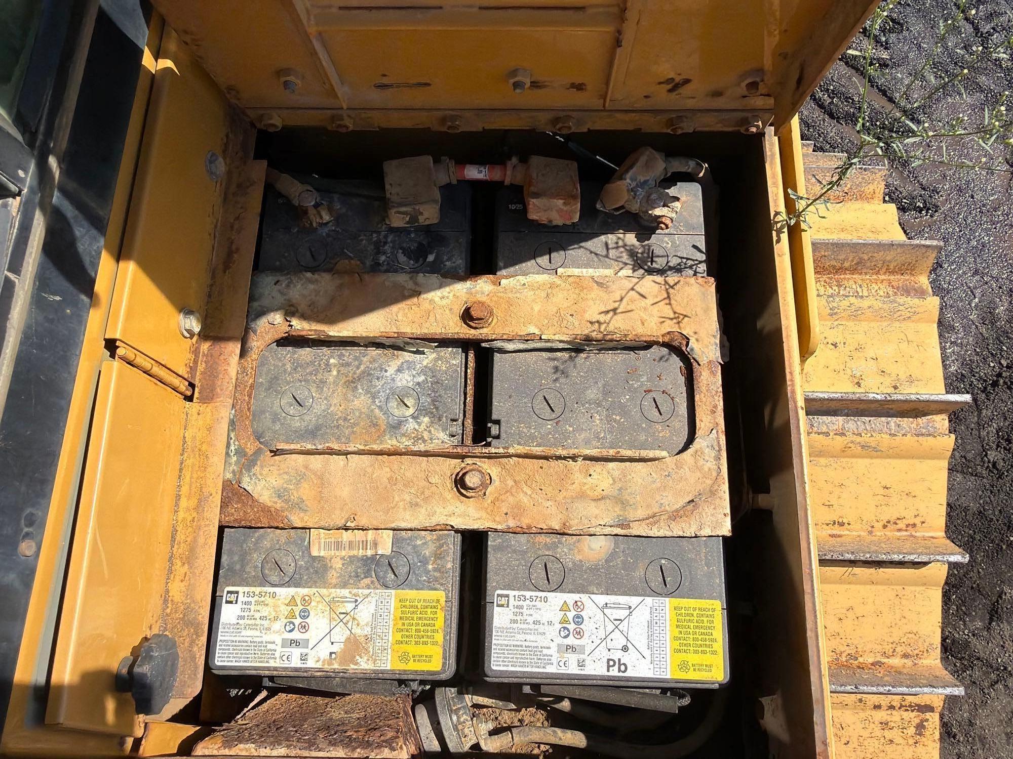 2010 Caterpillar D6T LGP