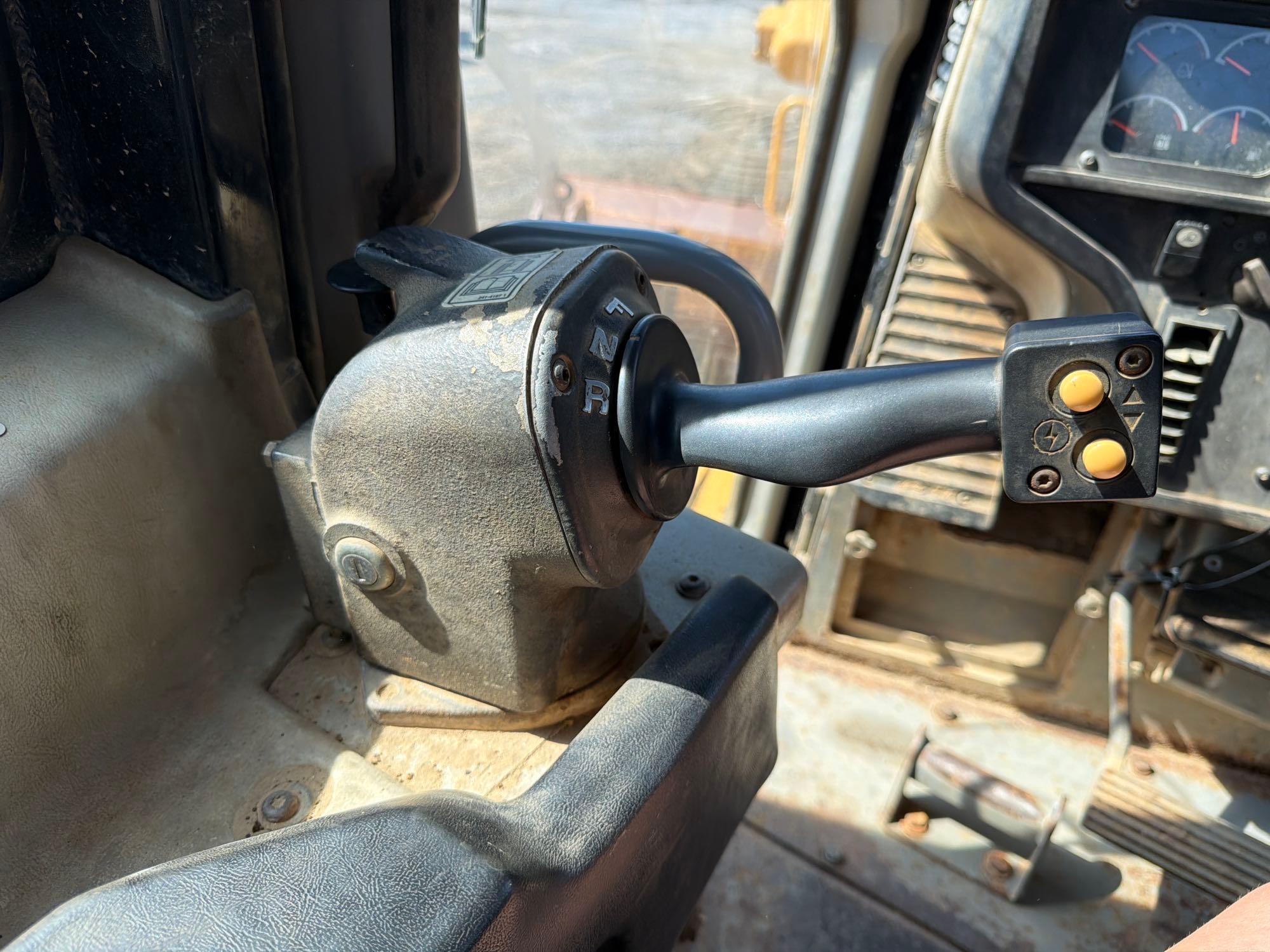 2010 Caterpillar D6T LGP