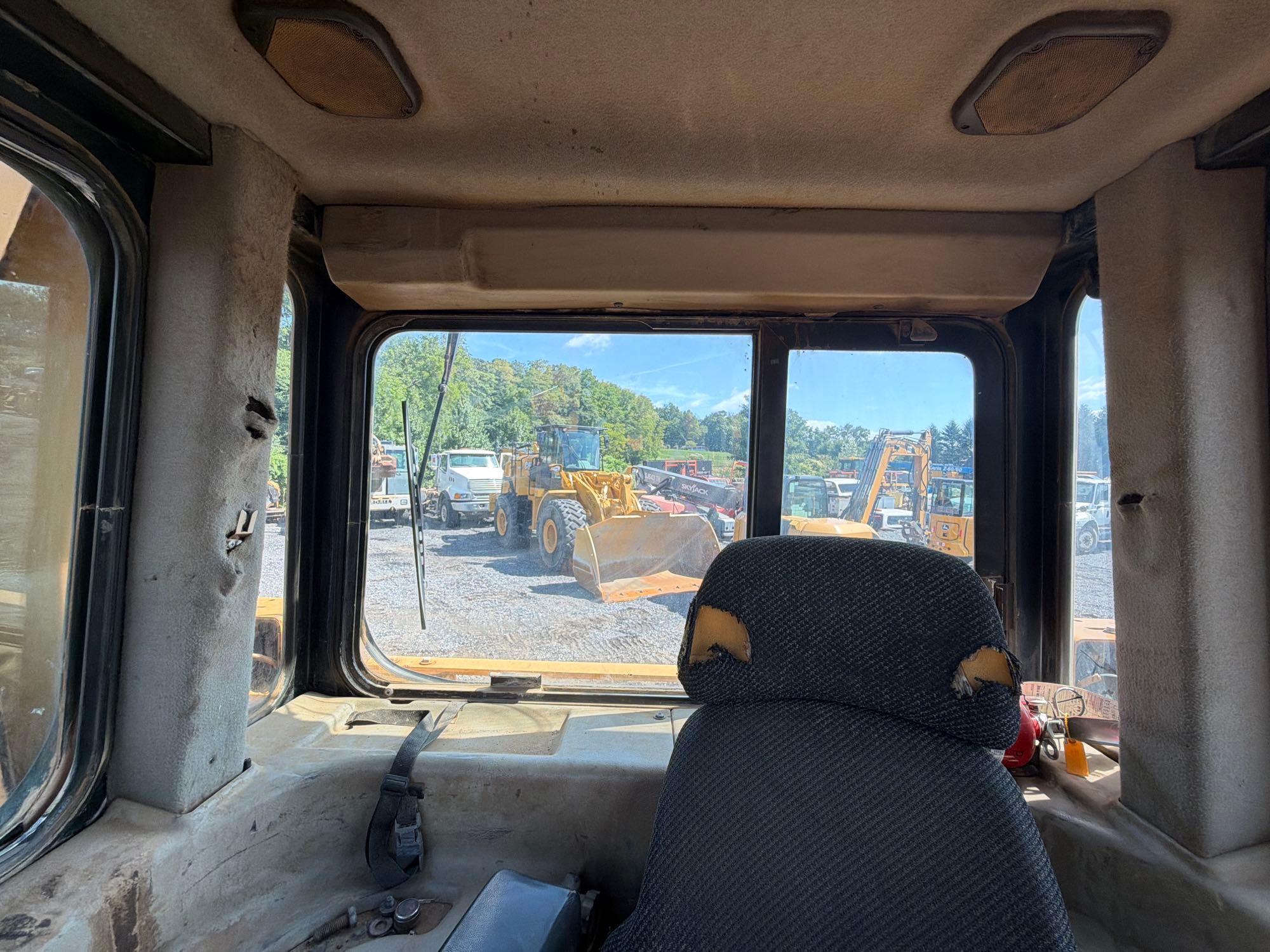 2010 Caterpillar D6T LGP