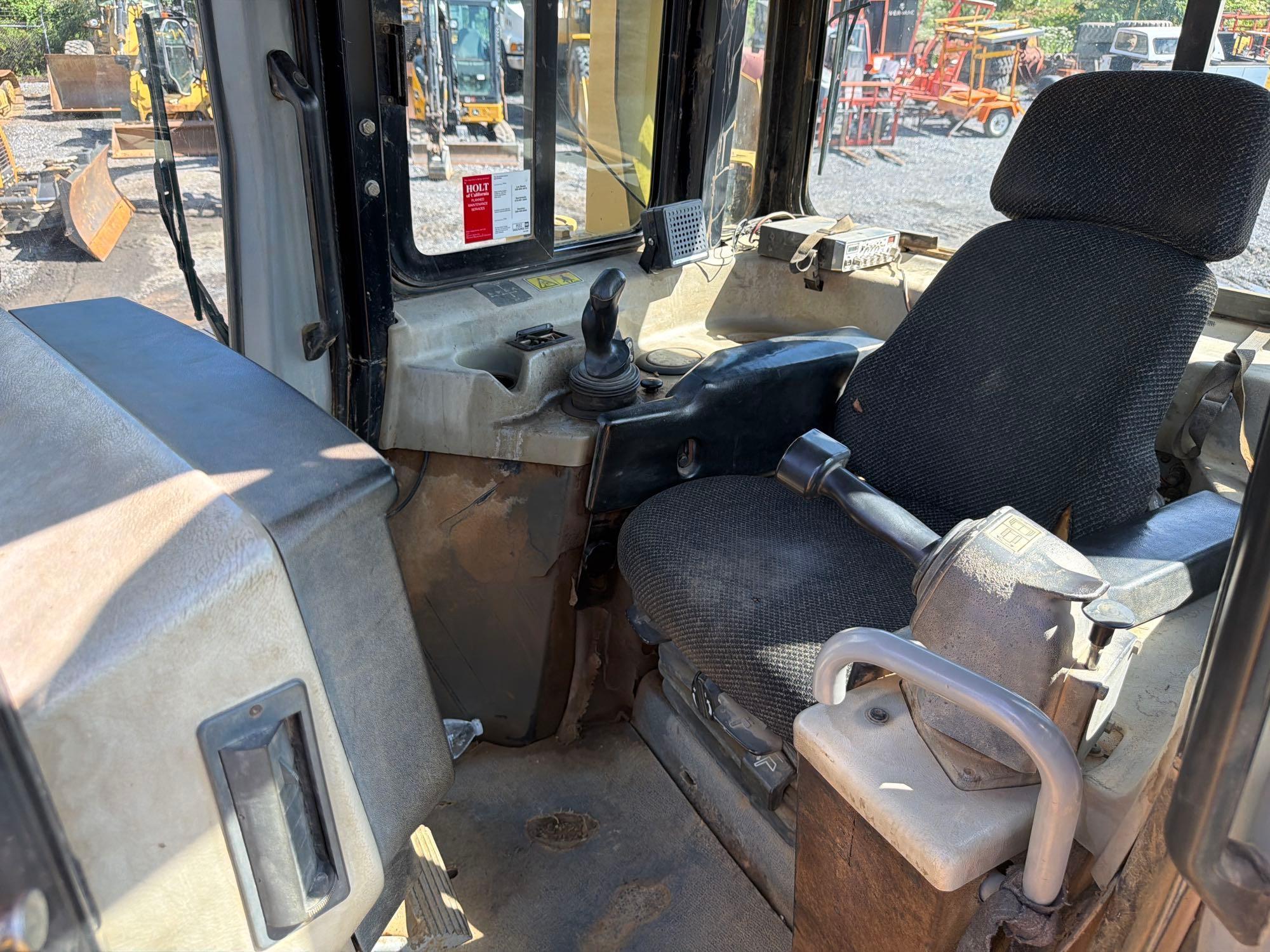 2008 Caterpillar D6T
