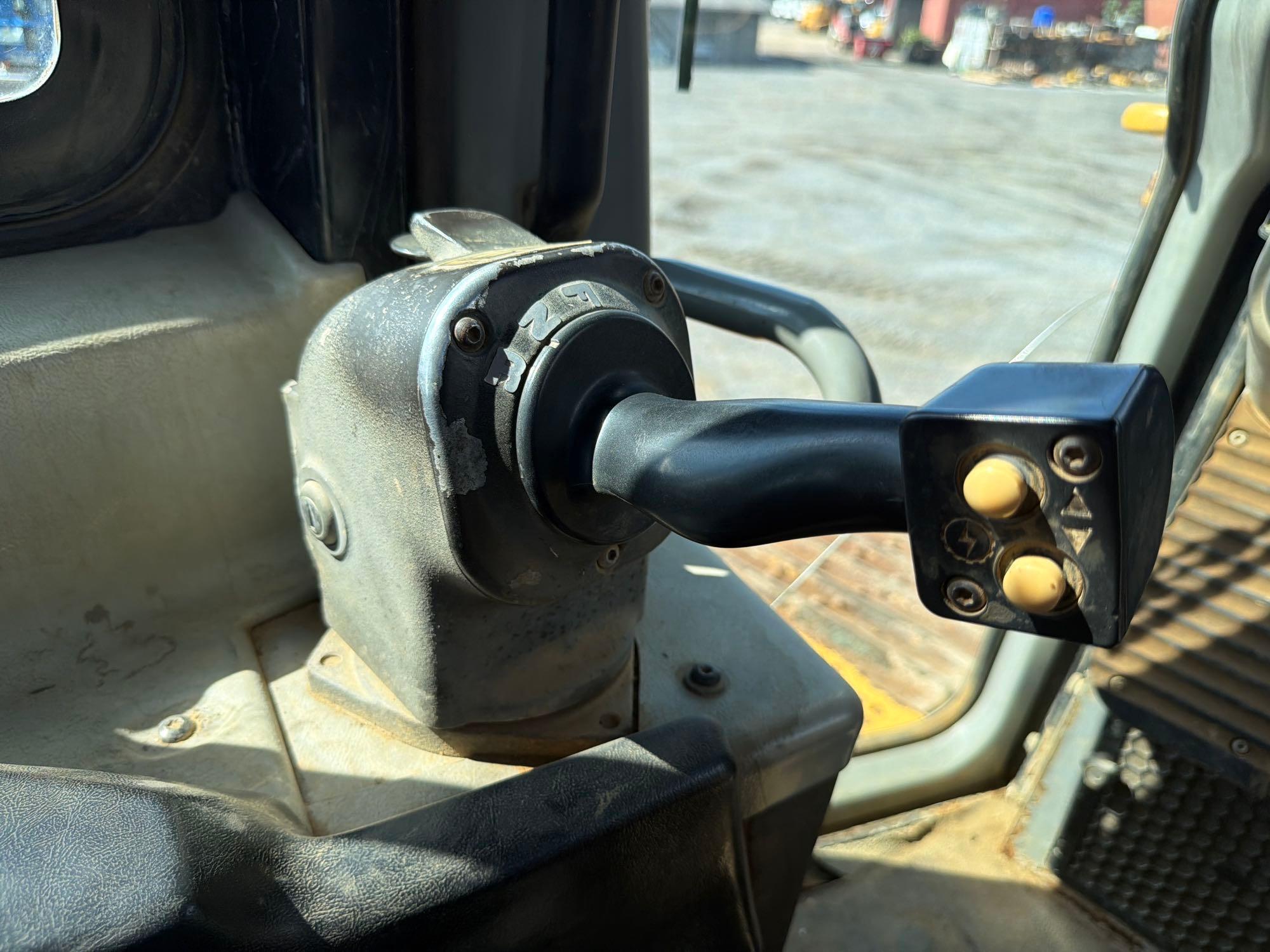 2008 Caterpillar D6T