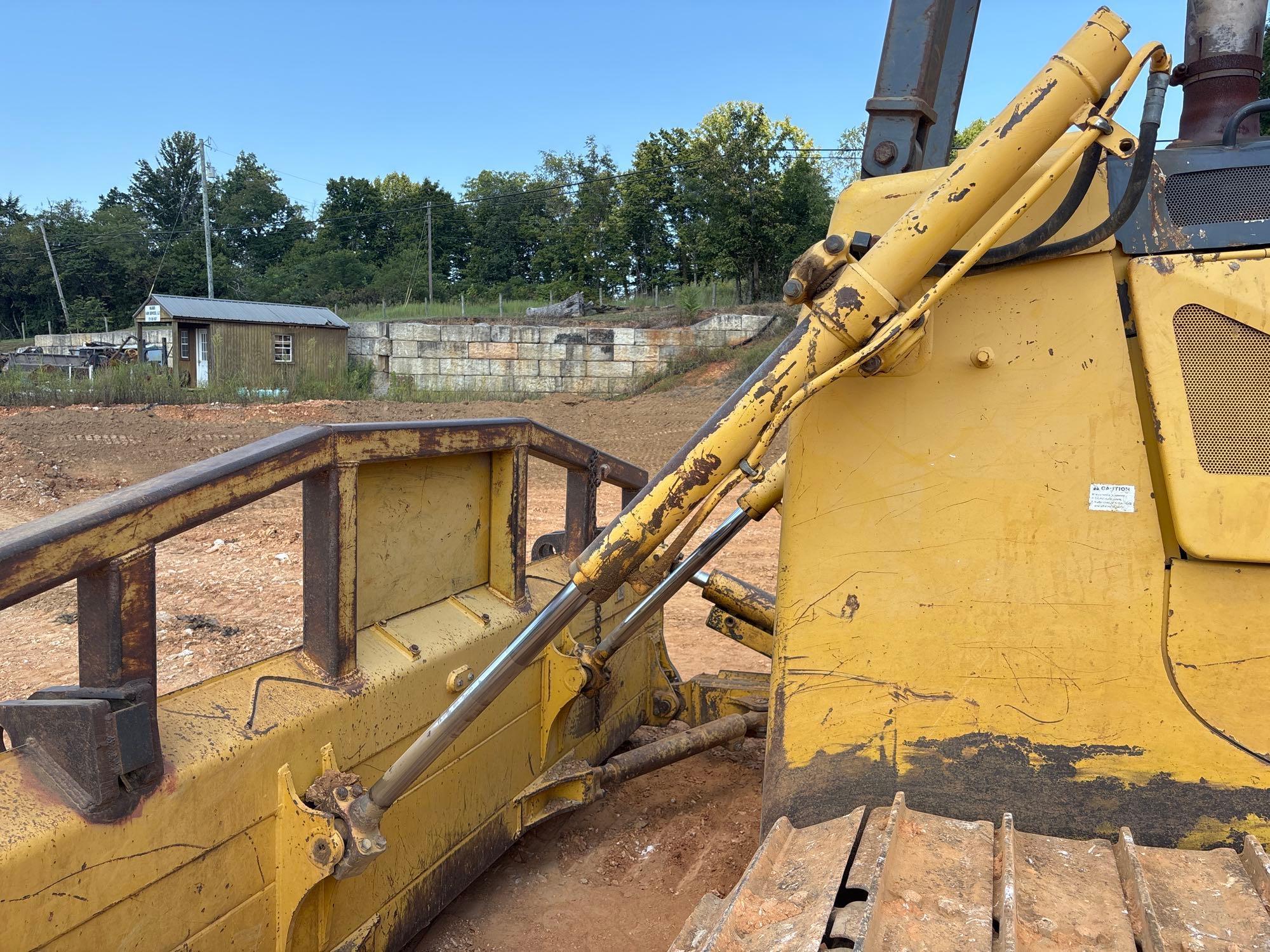 2014 Komatsu D65PX-17