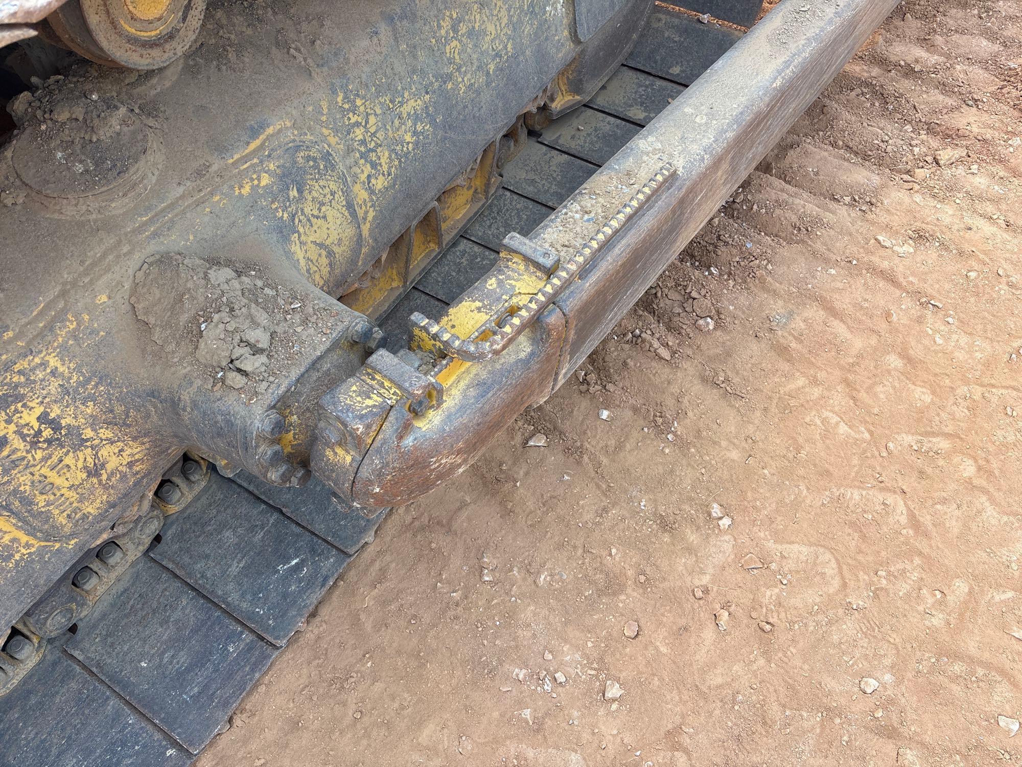 2014 Komatsu D65PX-17