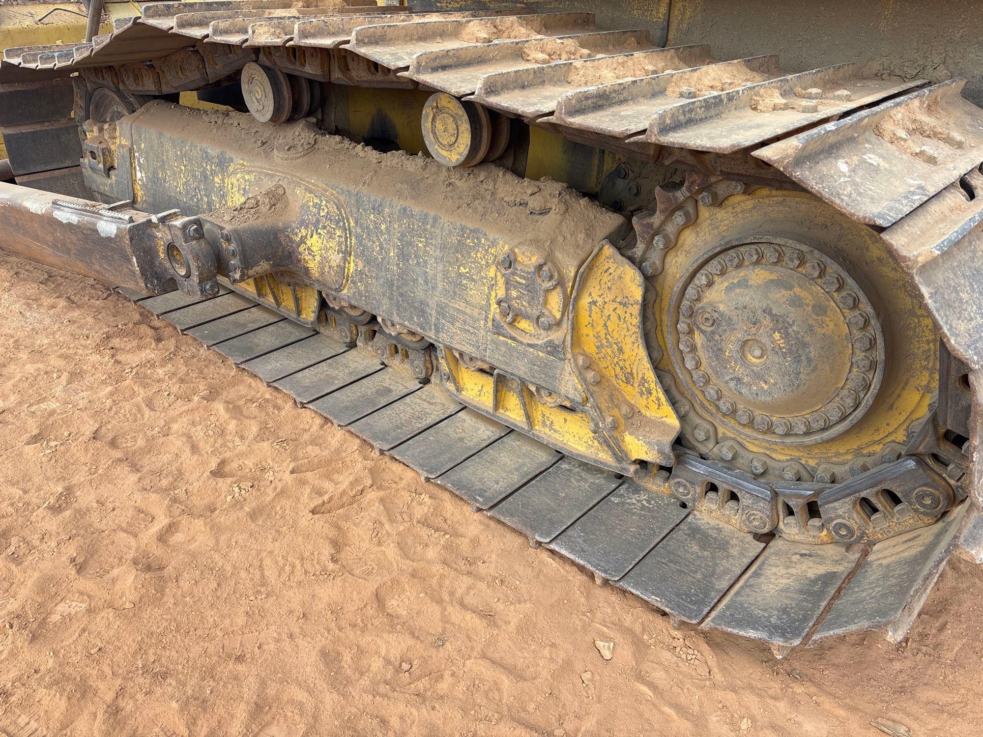 2014 Komatsu D65PX-17