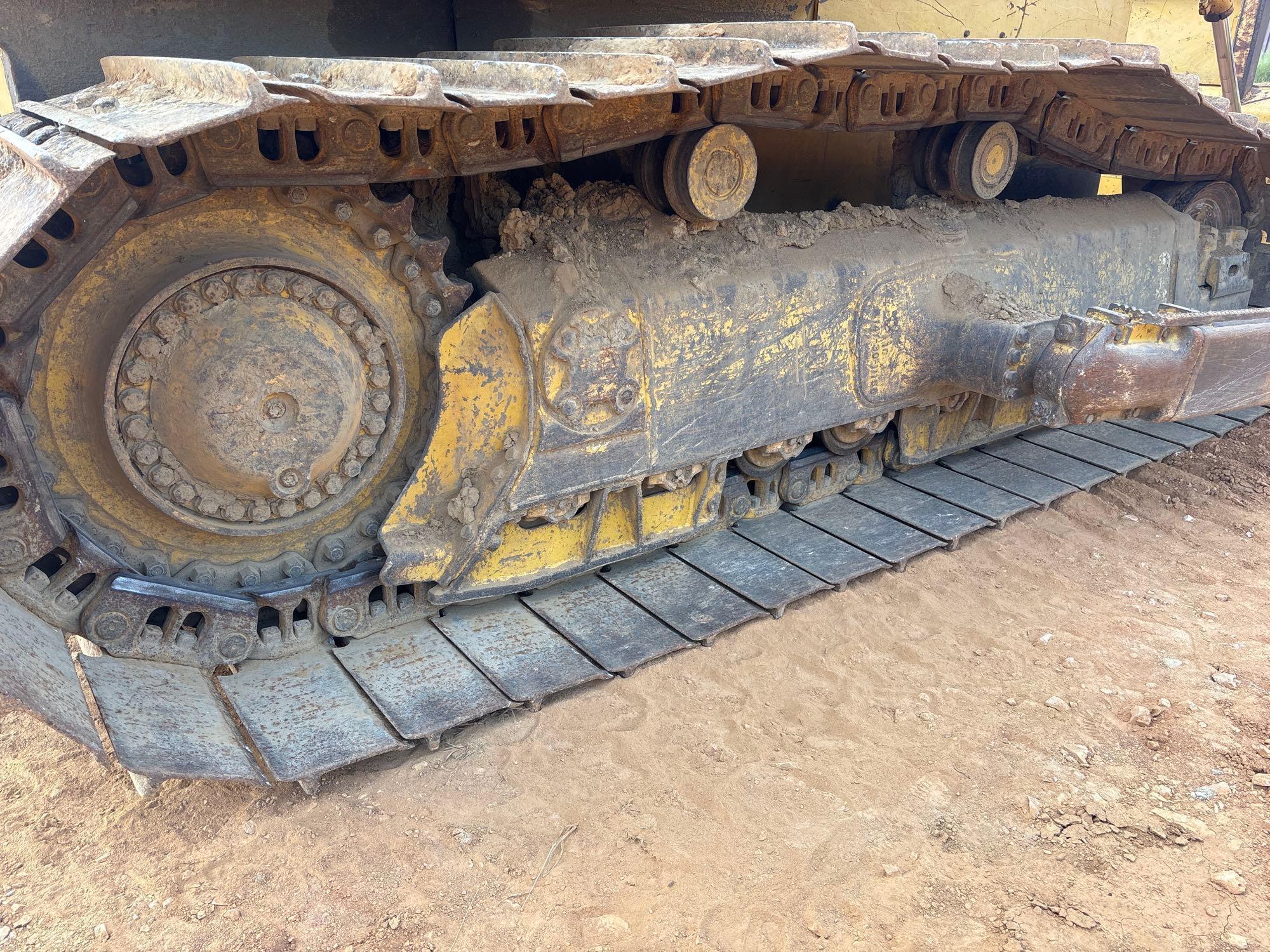 2014 Komatsu D65PX-17
