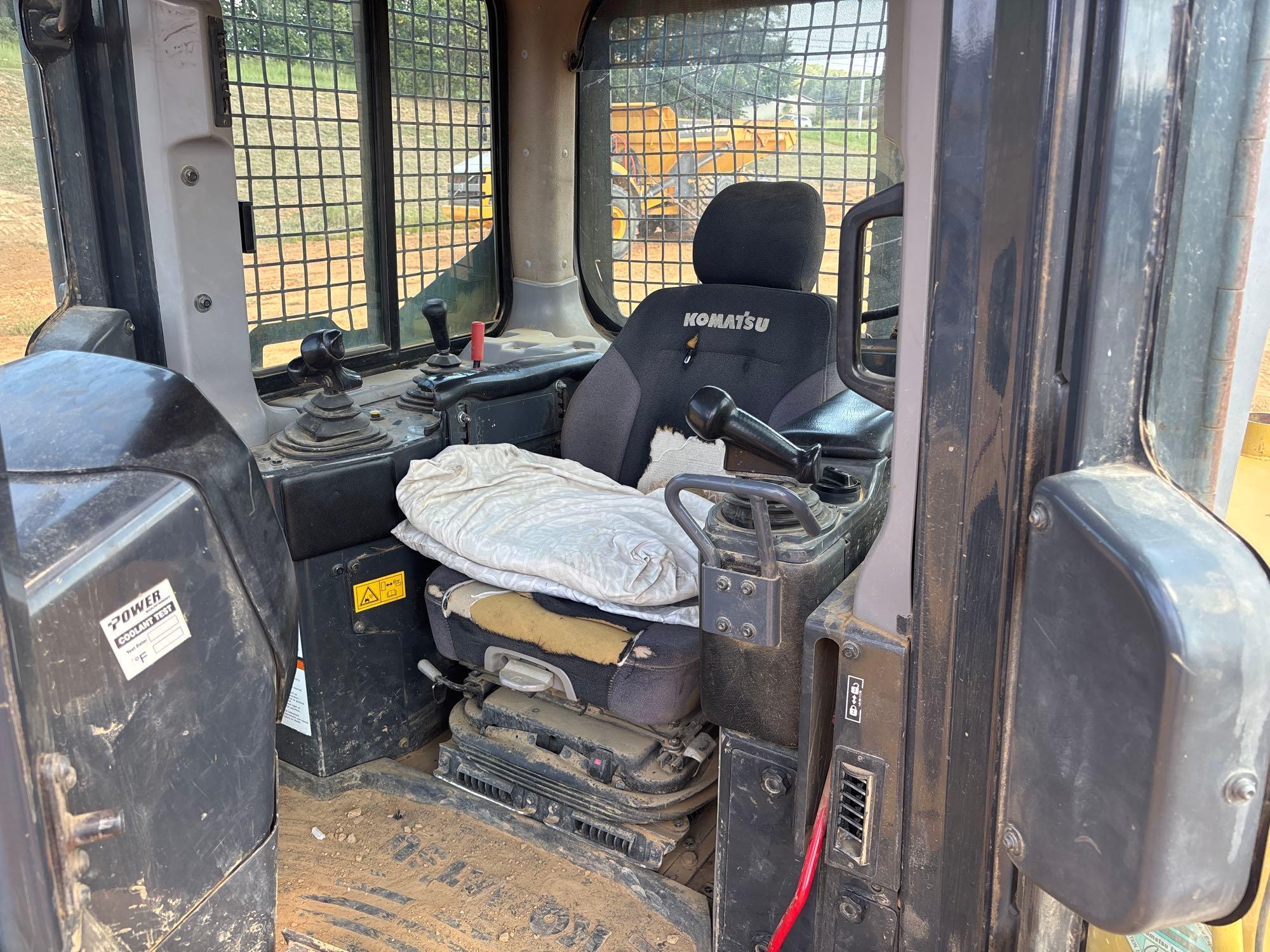 2014 Komatsu D65PX-17