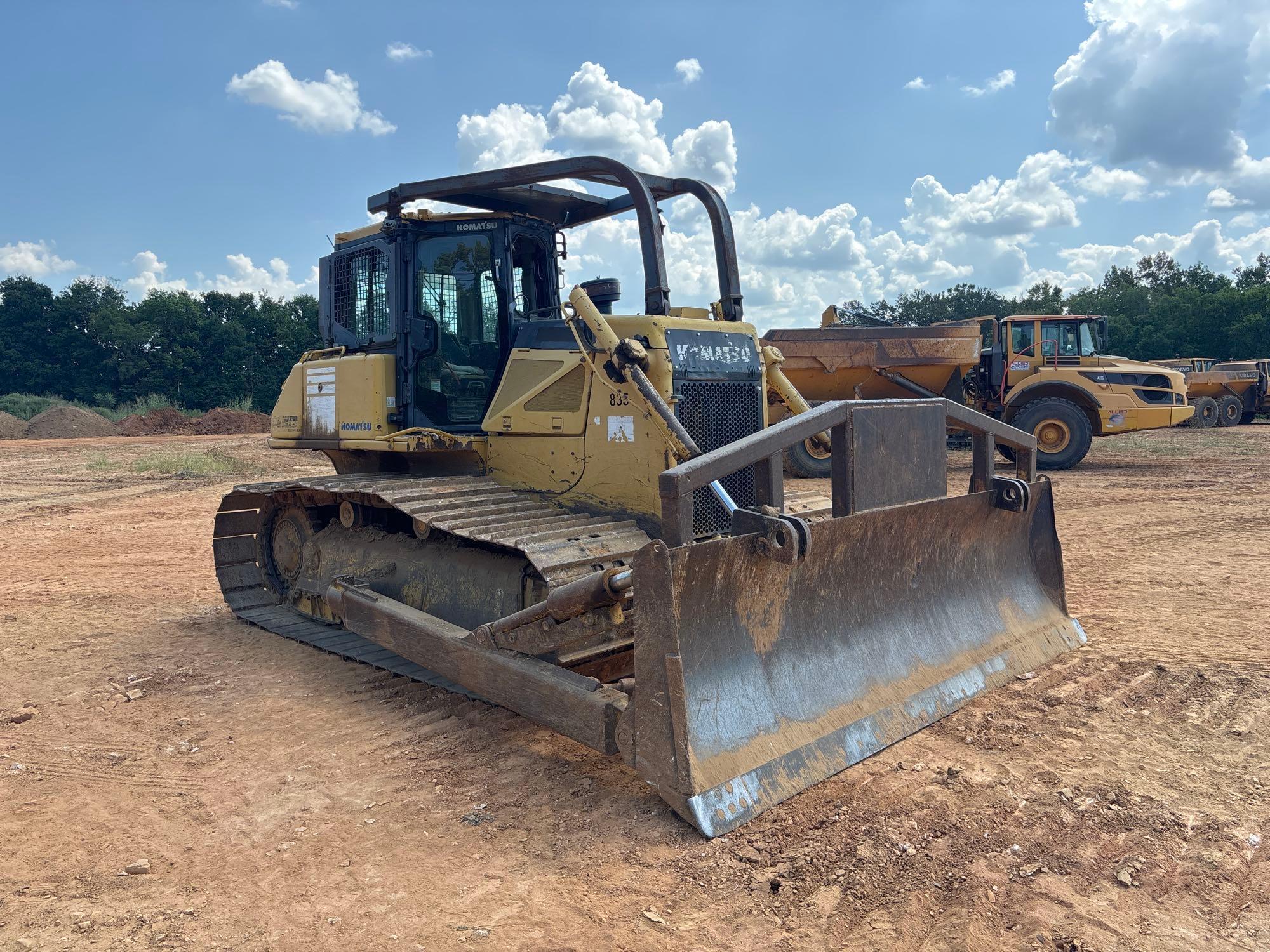 2014 Komatsu D65PX-17