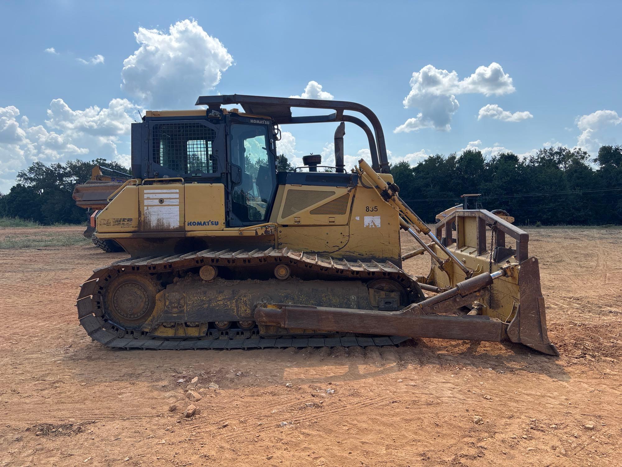 2014 Komatsu D65PX-17