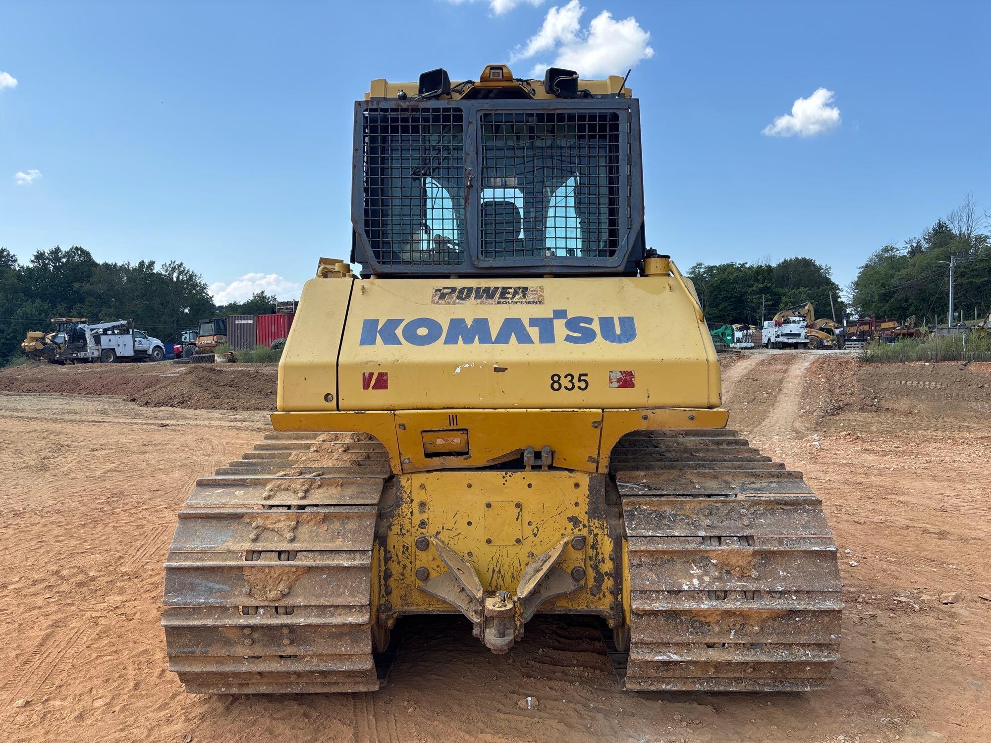 2014 Komatsu D65PX-17