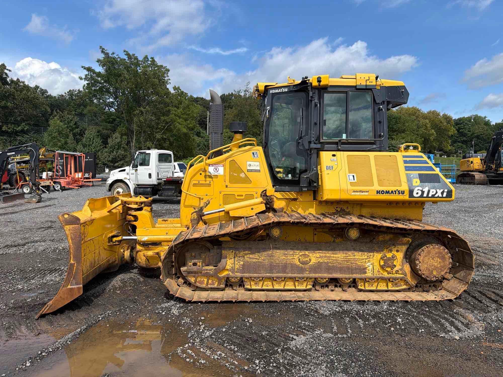 2019 Komatsu D61PX