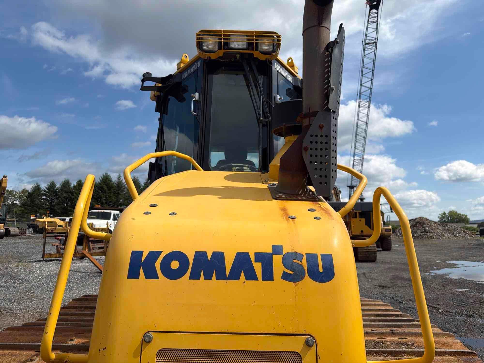 2019 Komatsu D61PX