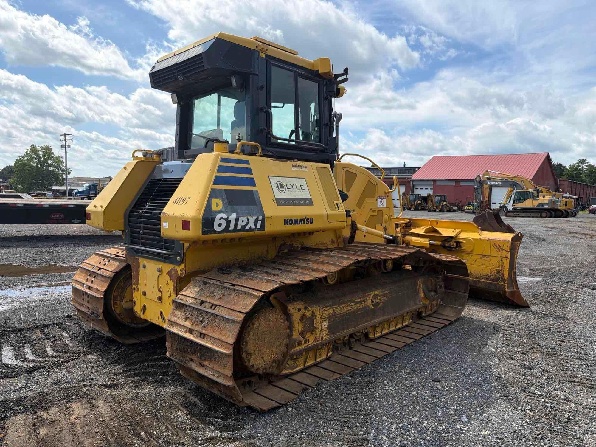 2019 Komatsu D61PX