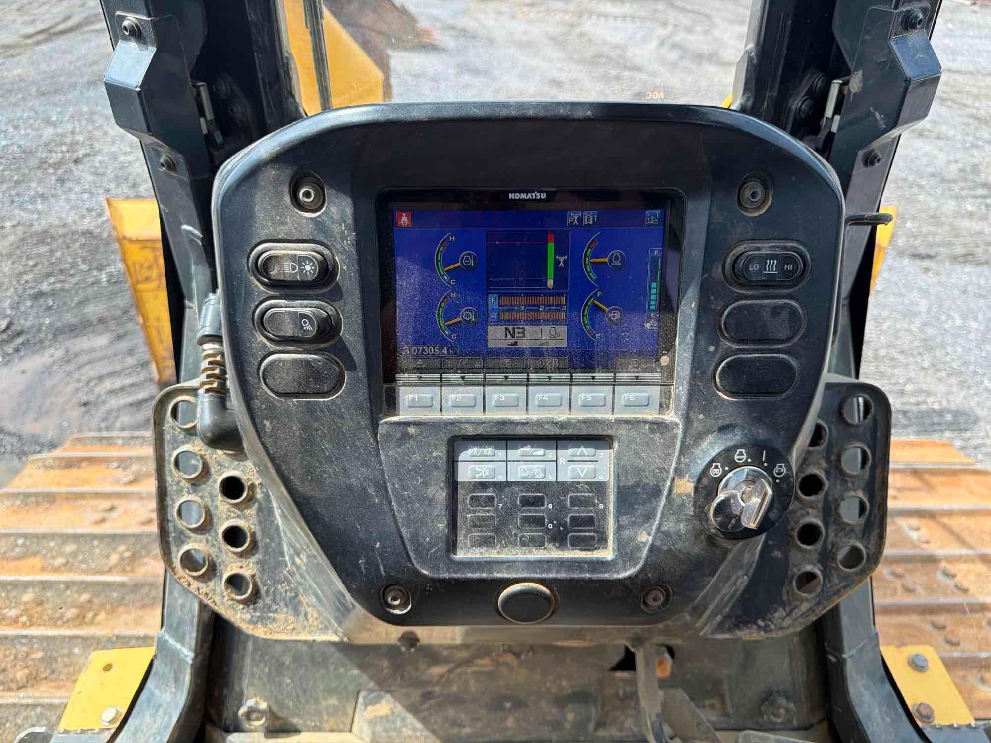 2019 Komatsu D61PX