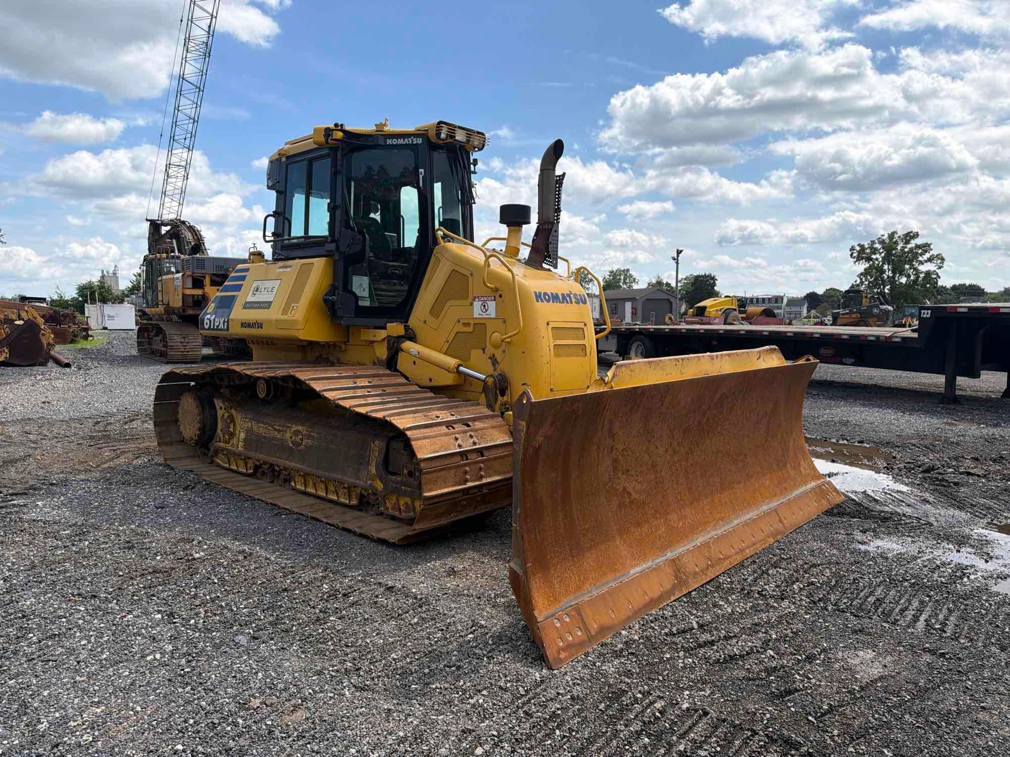 2019 Komatsu D61PX