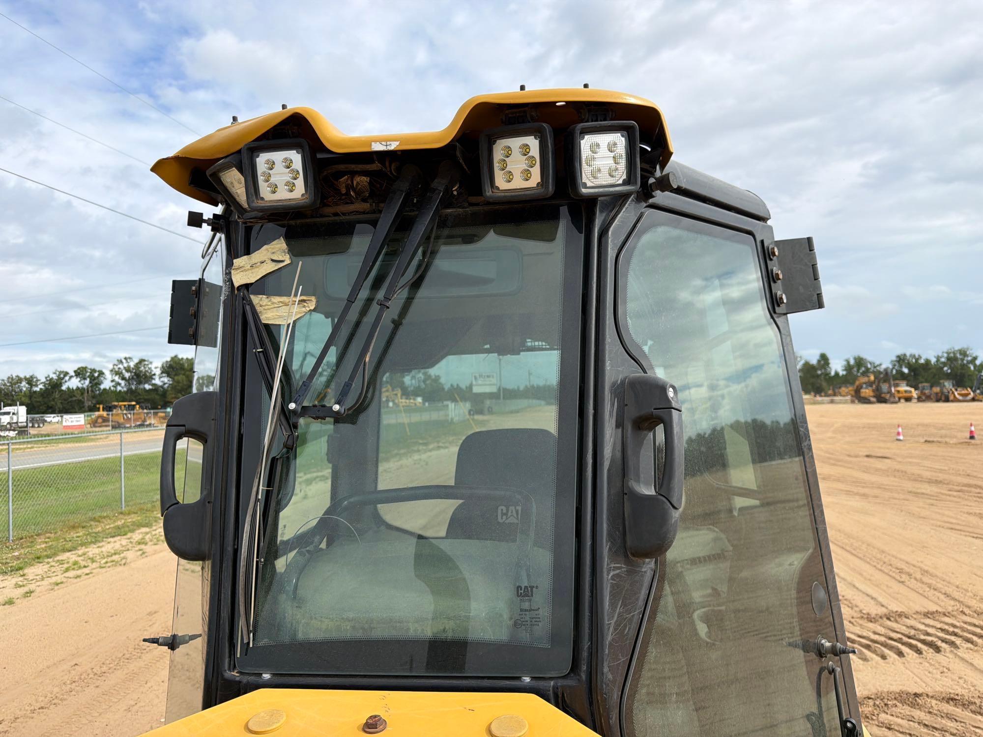 2021 Caterpillar D4