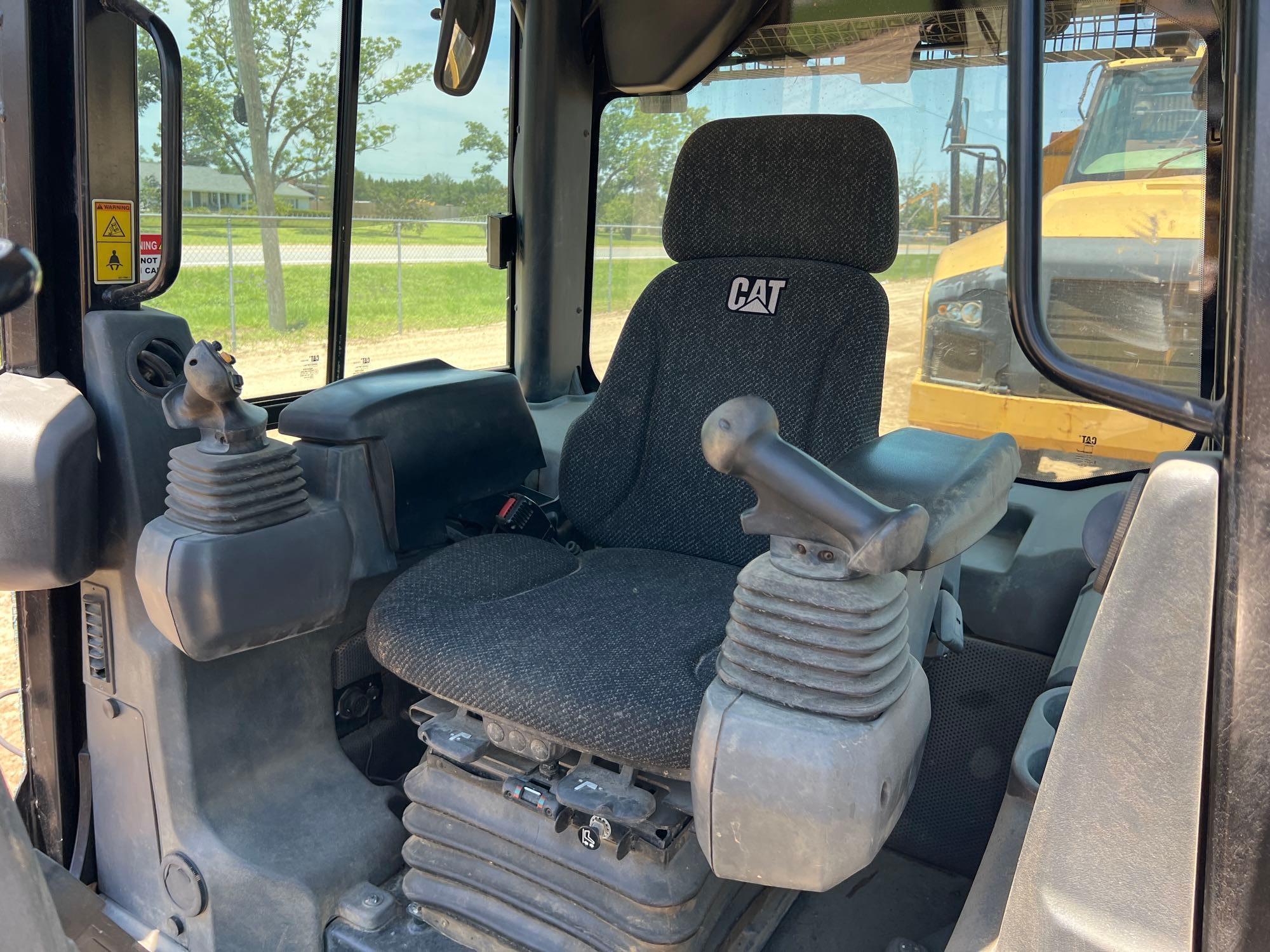 2021 Caterpillar D4