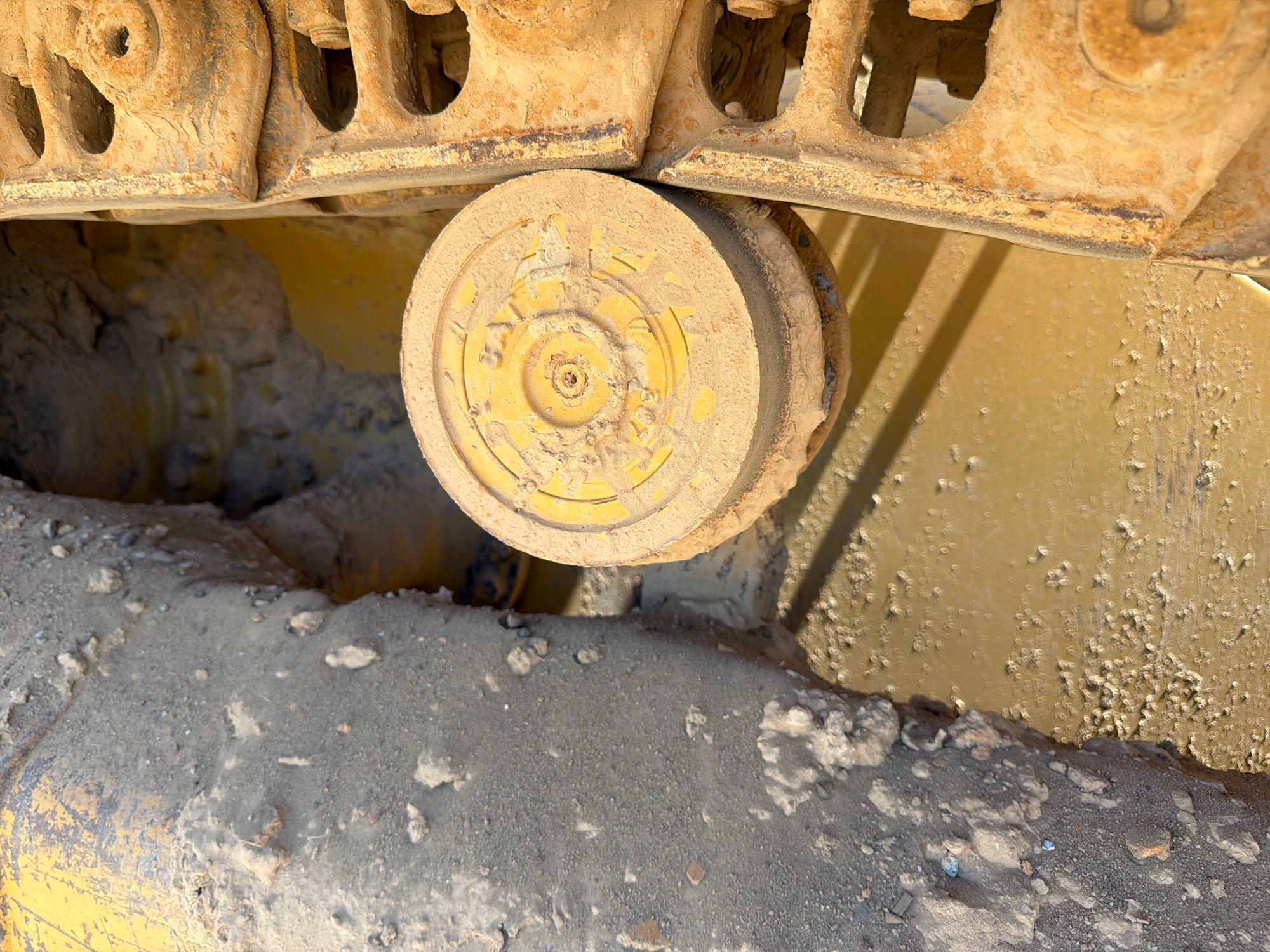 2019 Caterpillar D6K2
