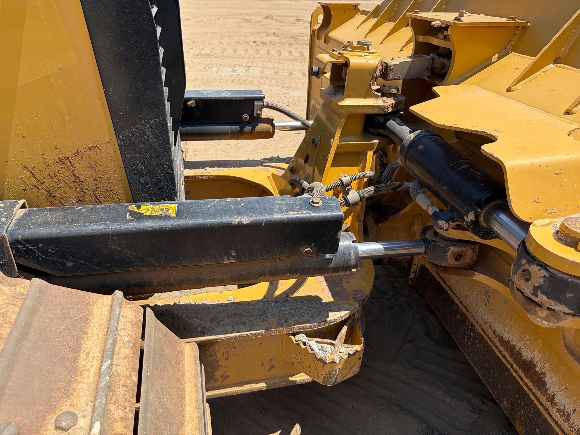 2019 Caterpillar D6K2