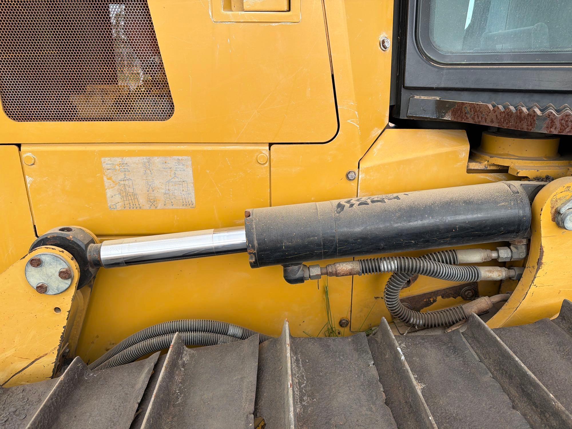 Caterpillar D6K2LGP