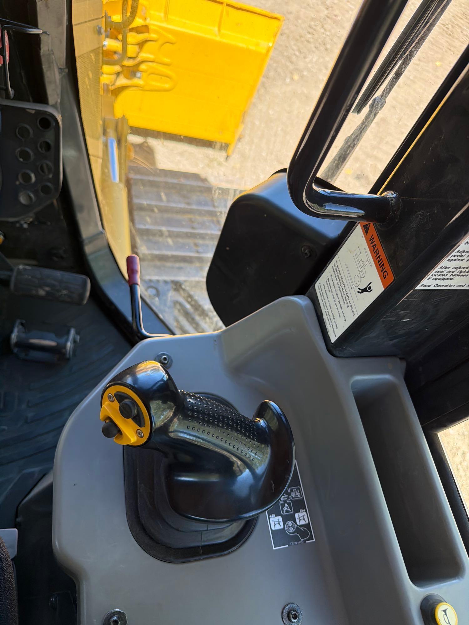 2023 Komatsu D51PX