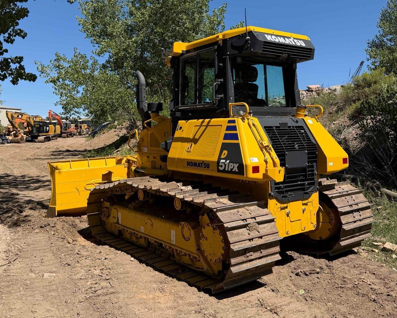 2023 Komatsu D51PX