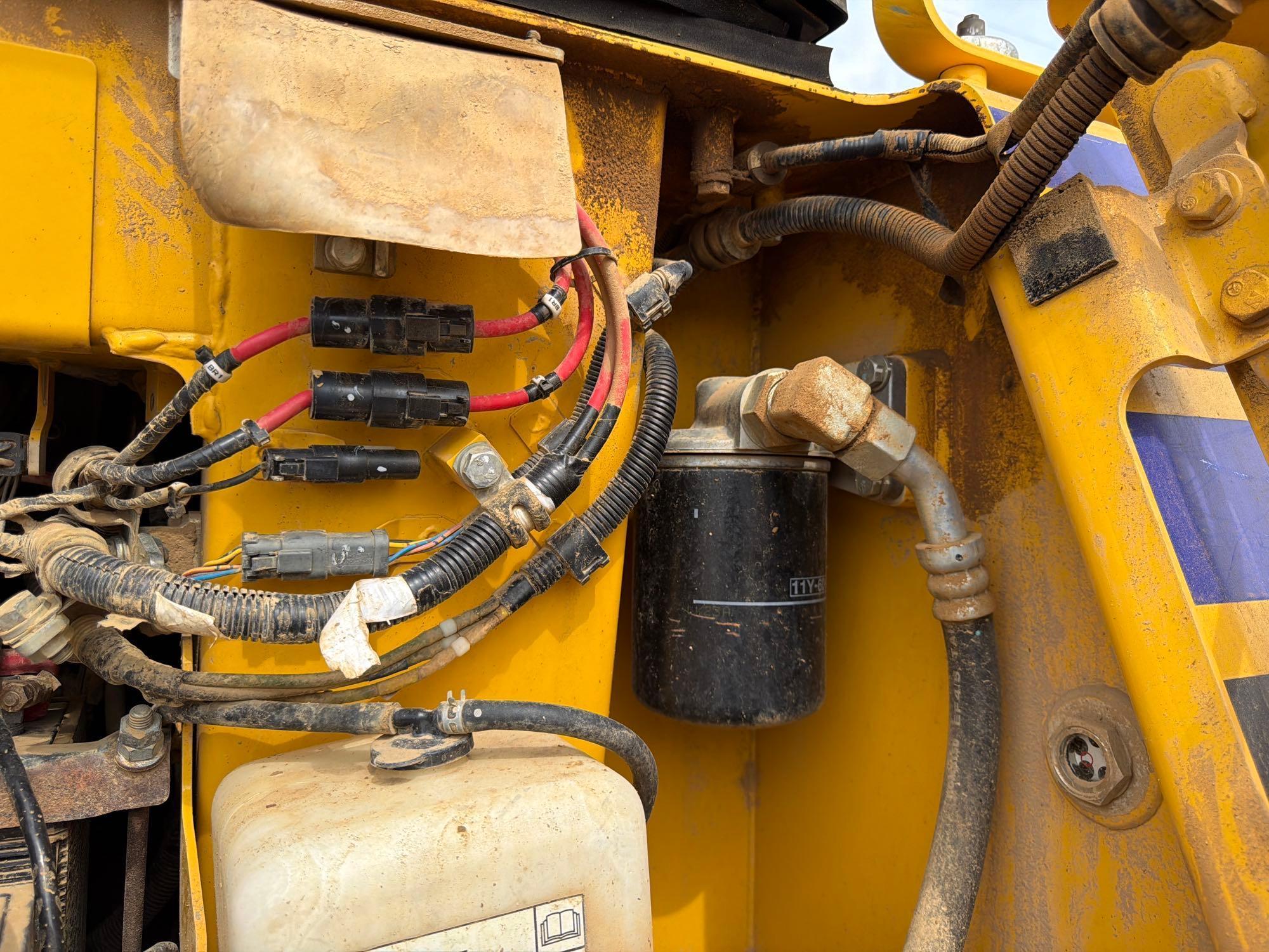 2022 Komatsu D51PX