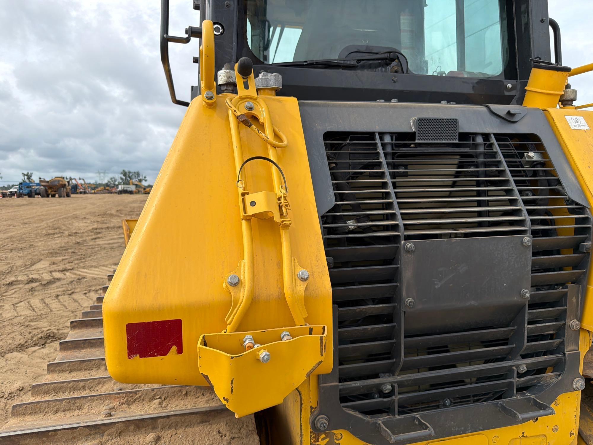 2022 Komatsu D51PX