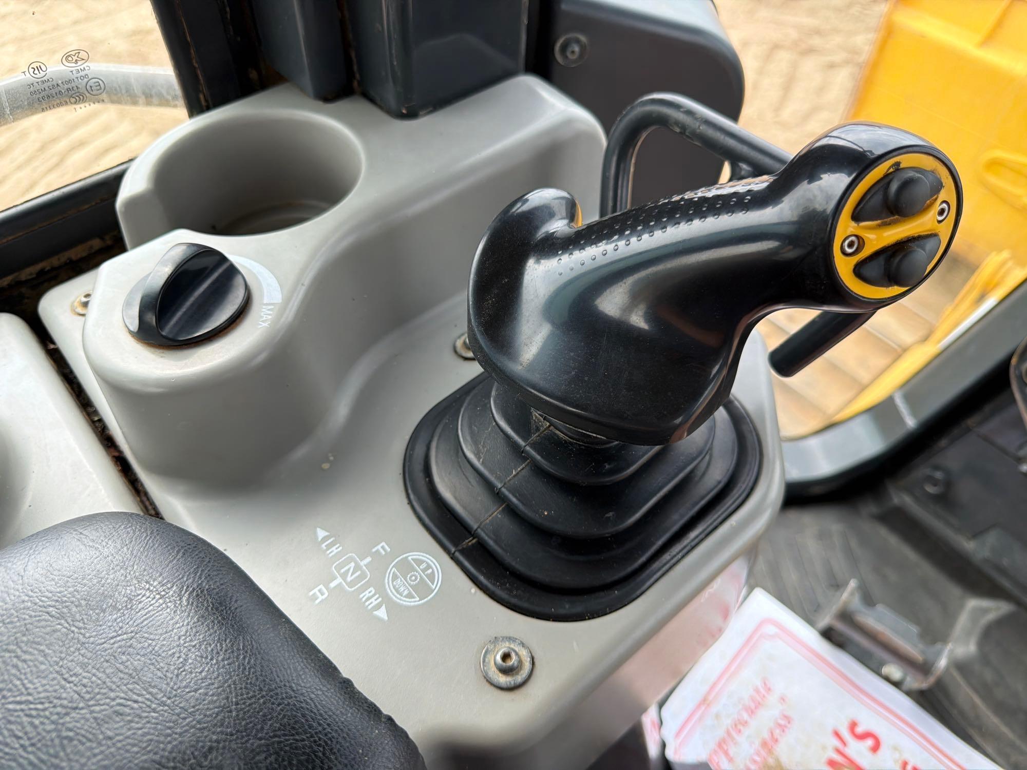 2022 Komatsu D51PX