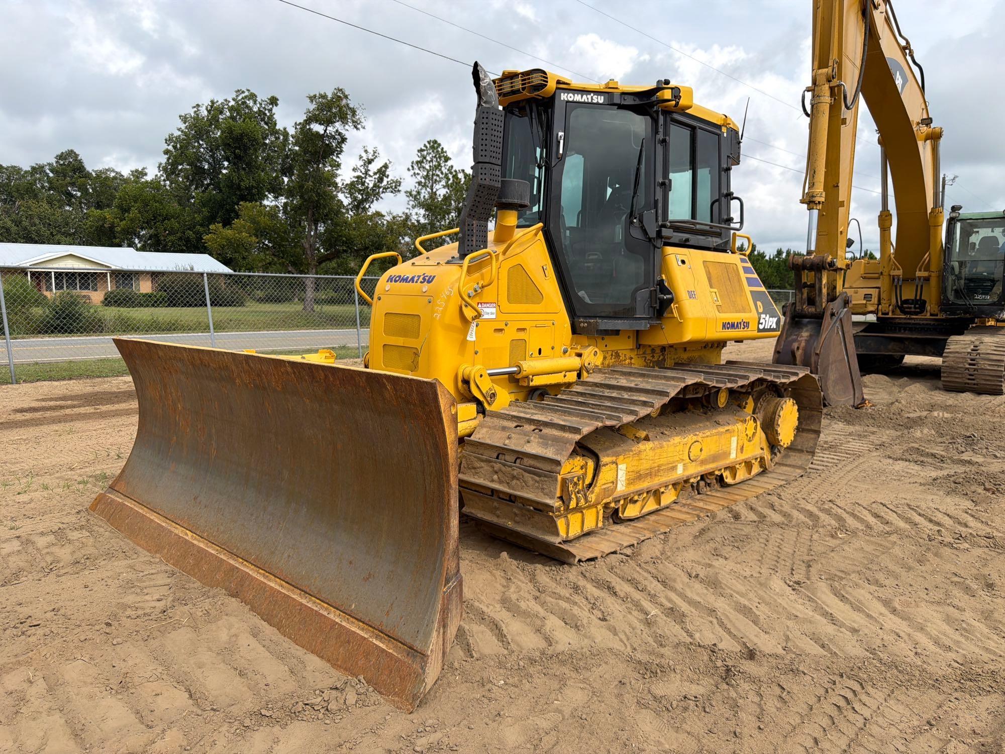 2022 Komatsu D51PX