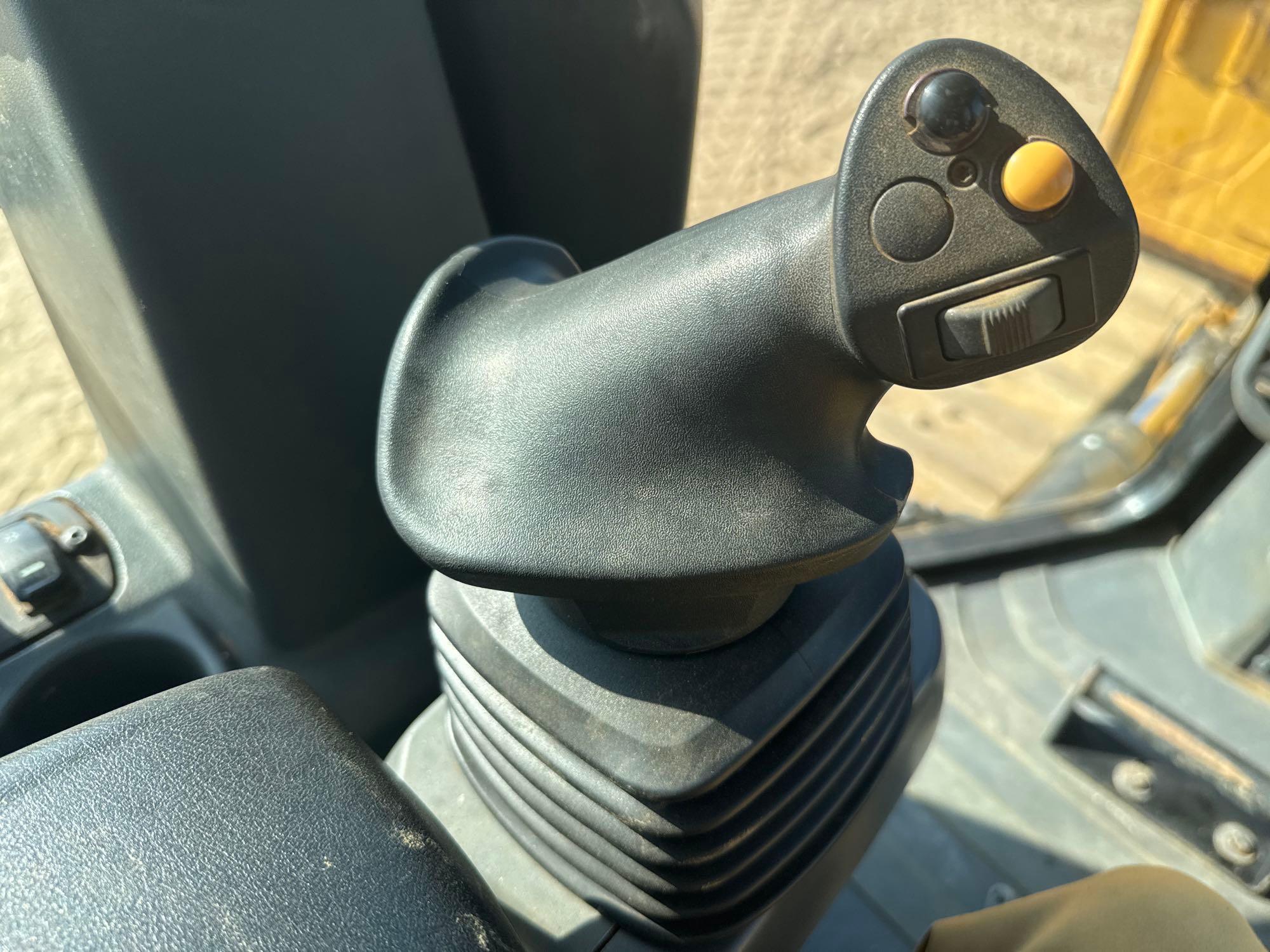 2021 Caterpillar D3