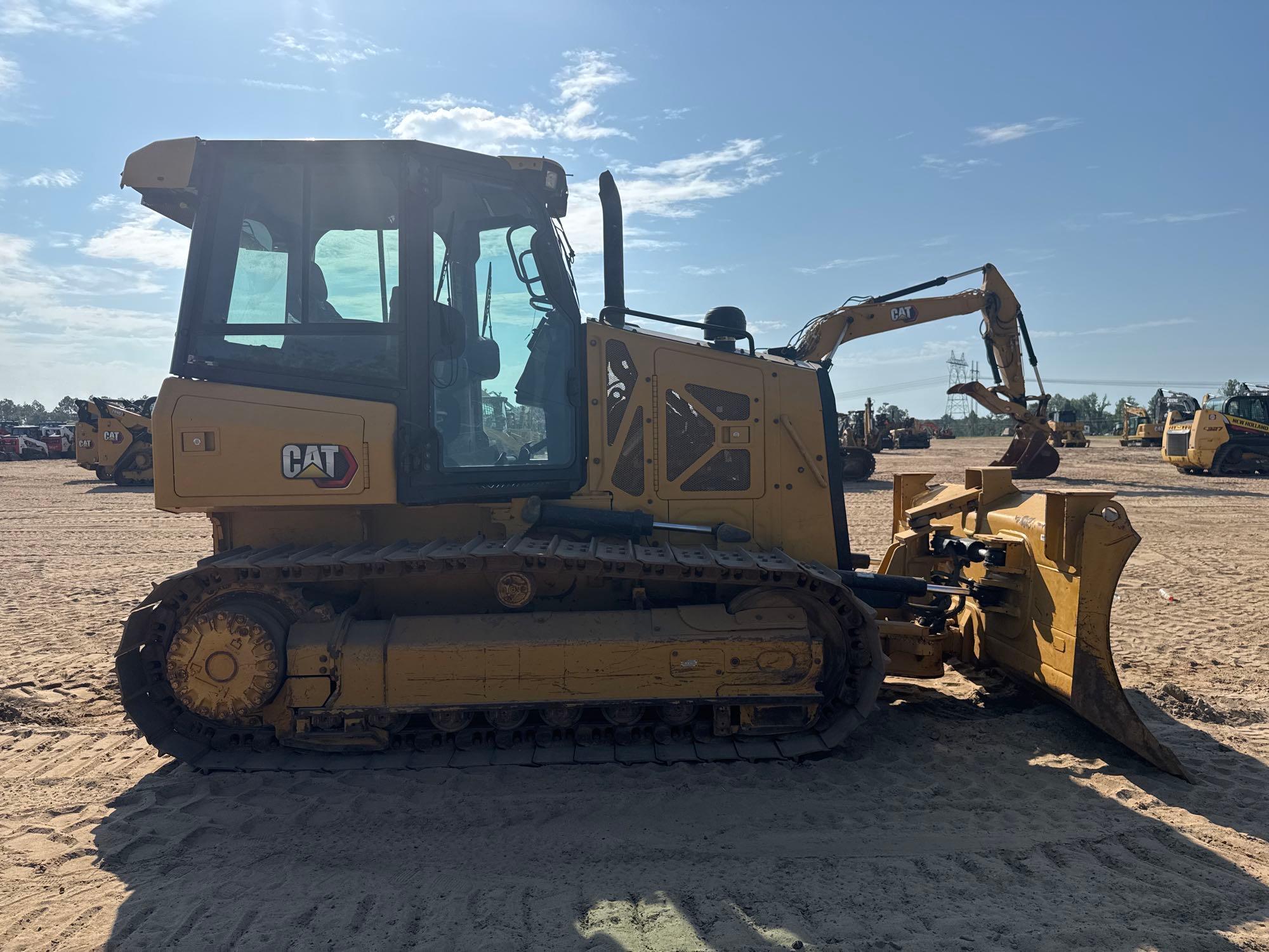 2021 Caterpillar D3