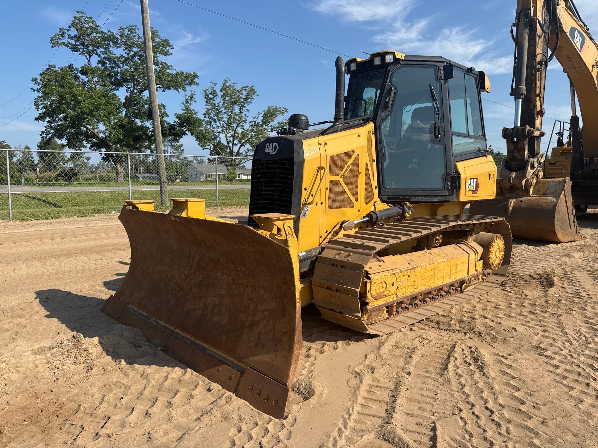 2021 Caterpillar D3