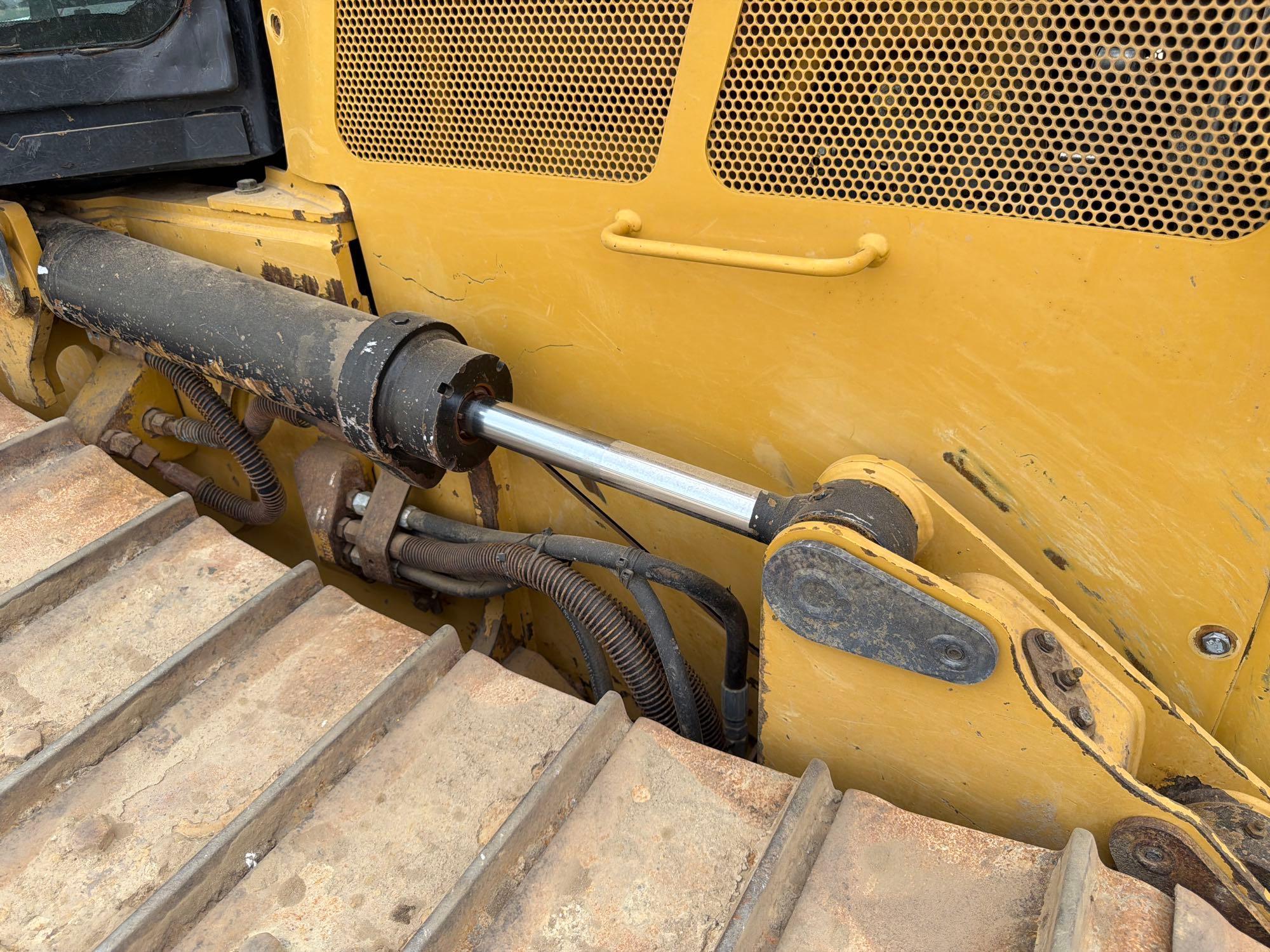 Caterpillar D5K2