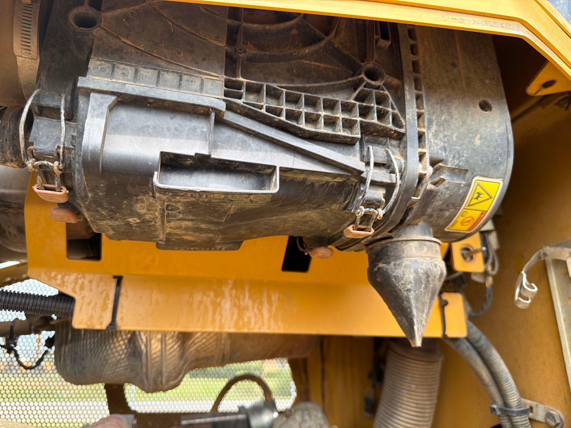 Caterpillar D5K2